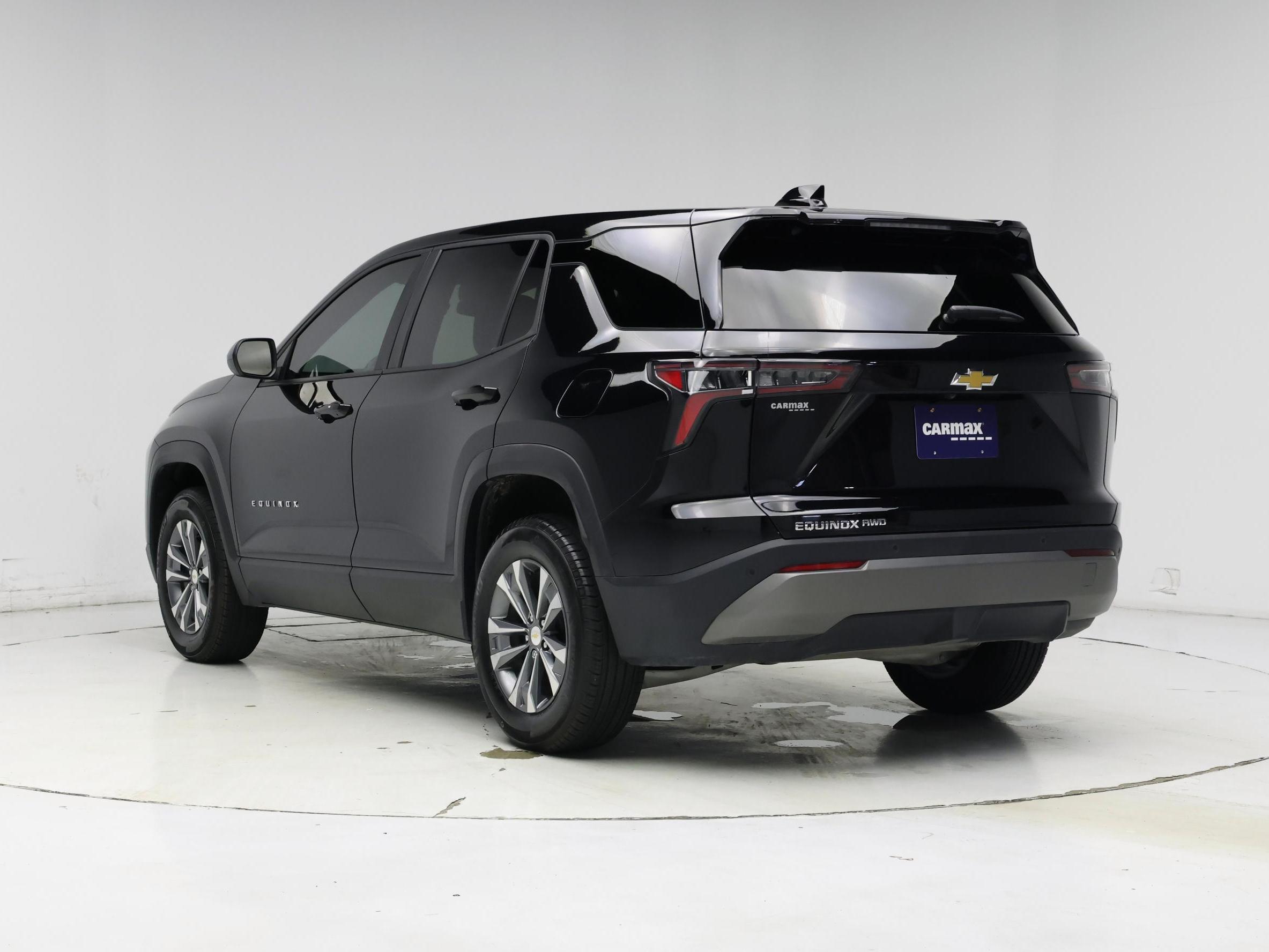 Thumbnail: 2026 Chevrolet Equinox - 2