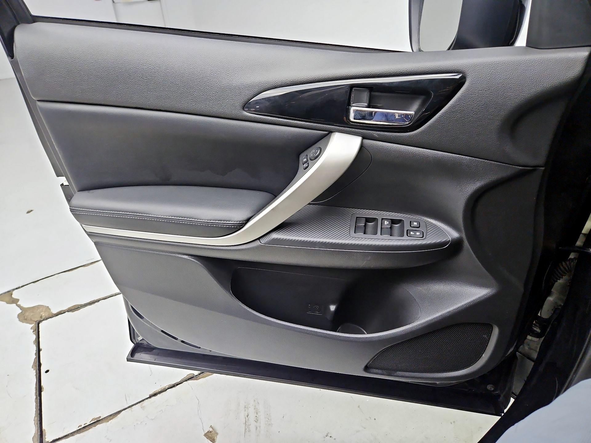 Thumbnail: 2025 Mitsubishi Eclipse Cross - 12