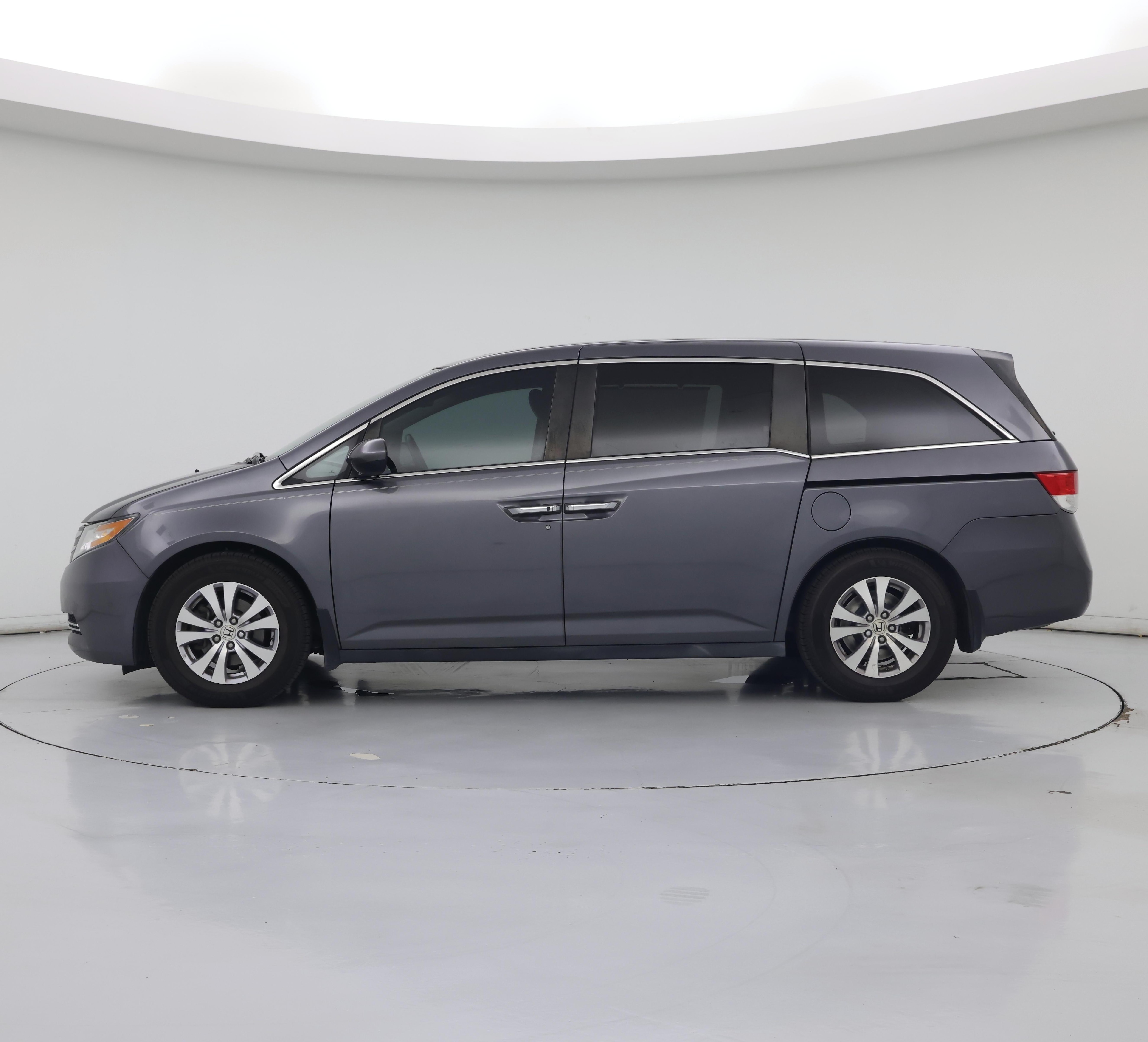 Thumbnail: 2016 Honda Odyssey - 3