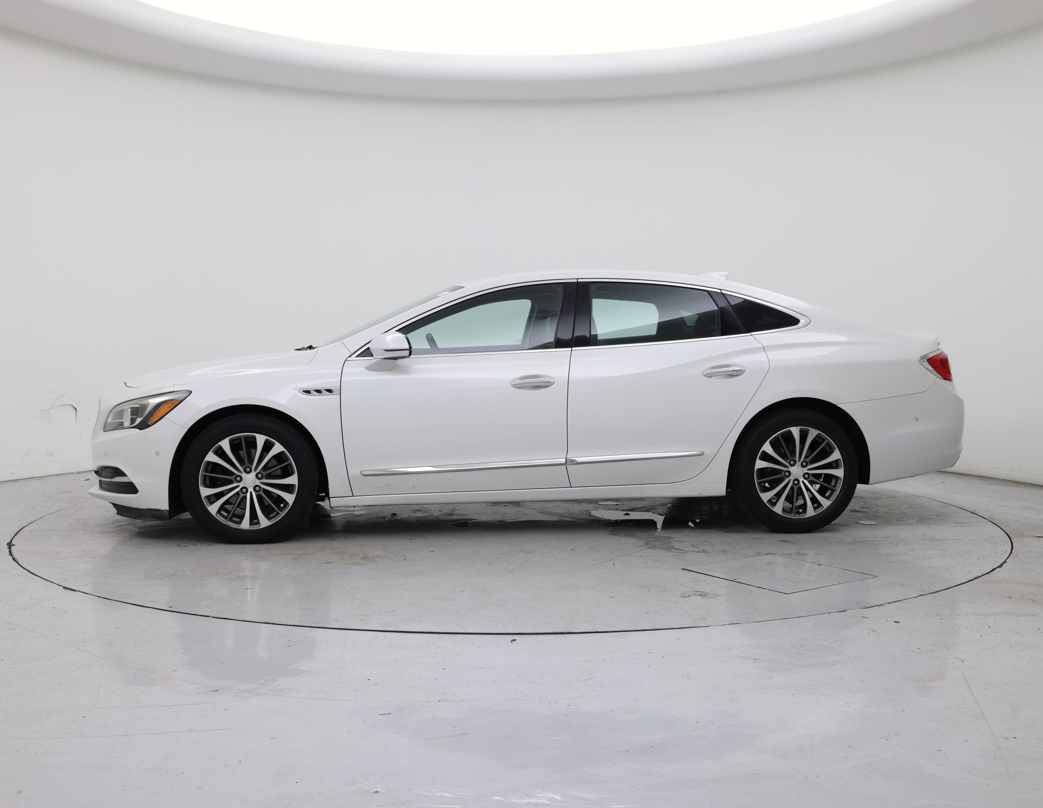 Thumbnail: 2019 Buick LaCrosse - 3