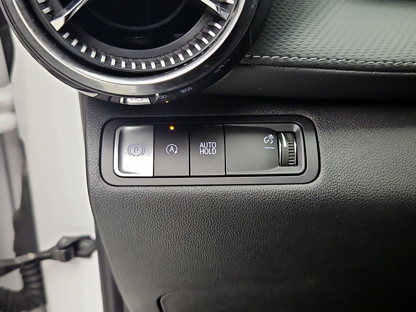 2025 Chevrolet Equinox LT - Photo 14