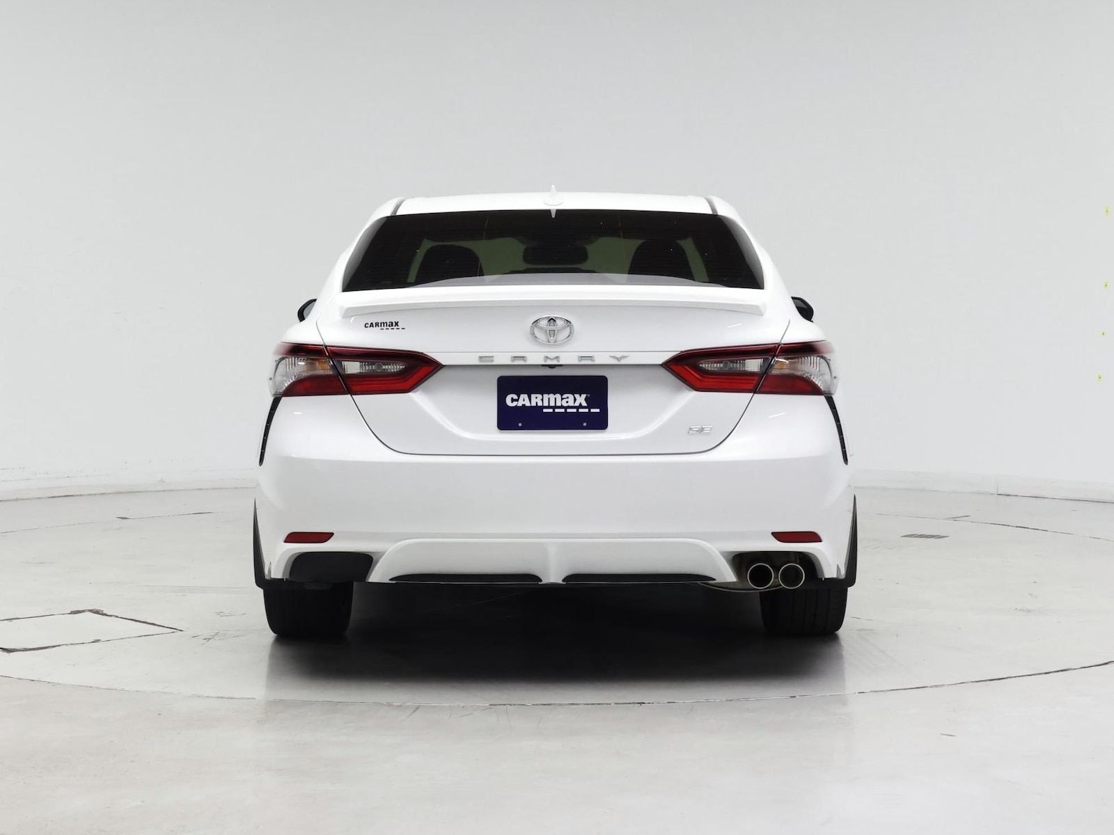 2024 Toyota Camry SE - Photo 7