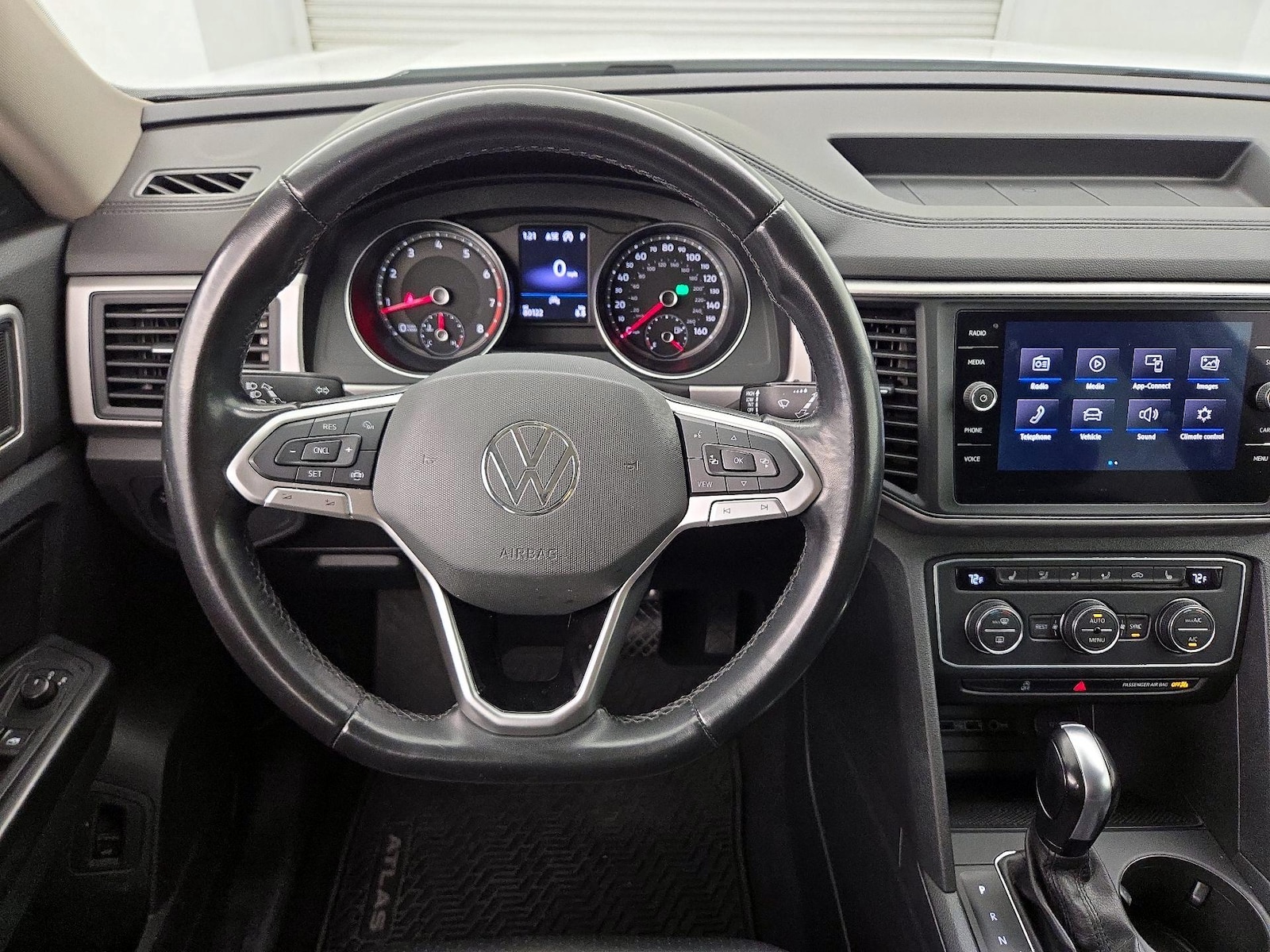 2021 Volkswagen Atlas SE - Photo 11