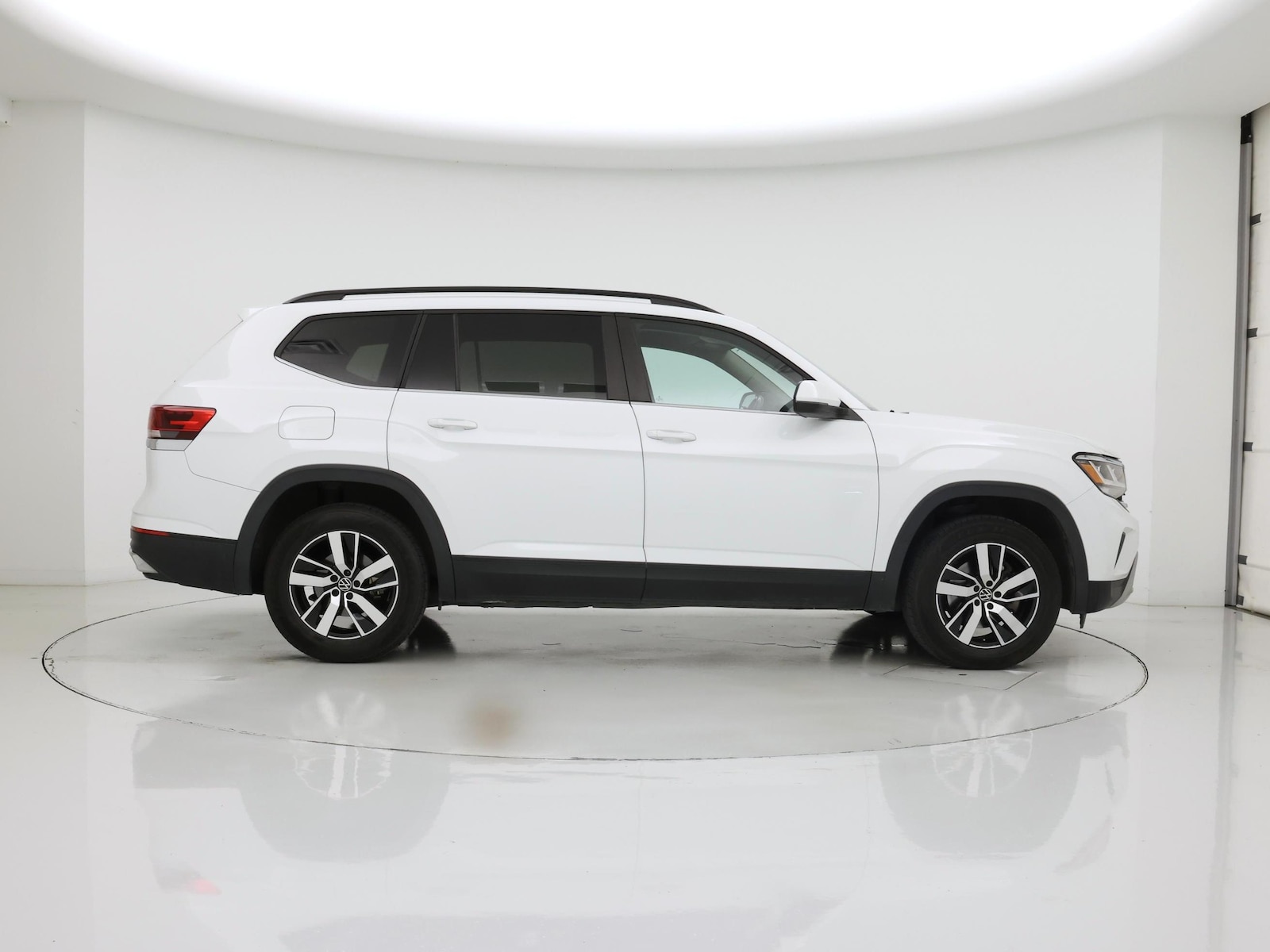 2021 Volkswagen Atlas SE - Photo 8