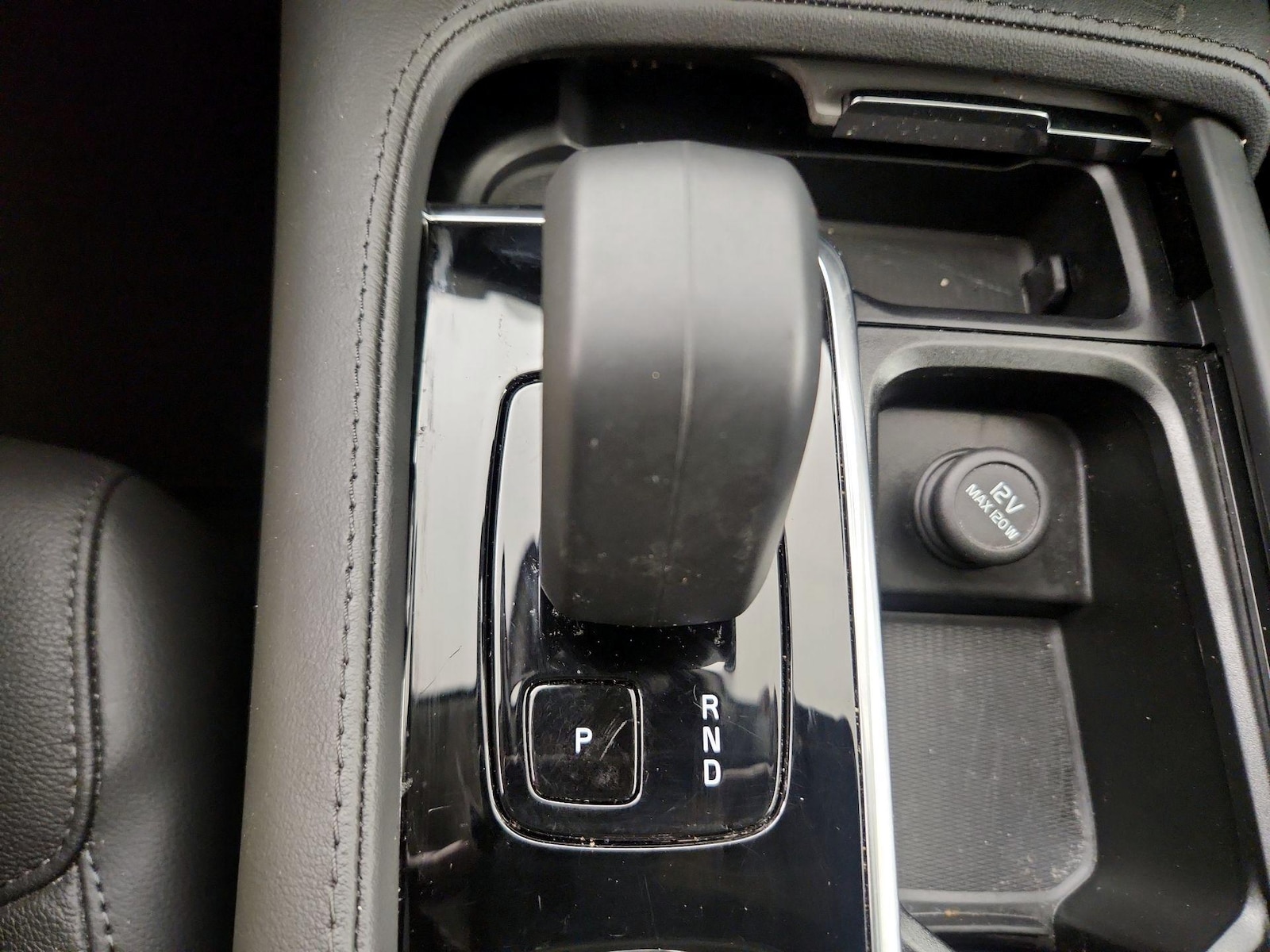 2025 Volvo XC90 Core - Photo 18