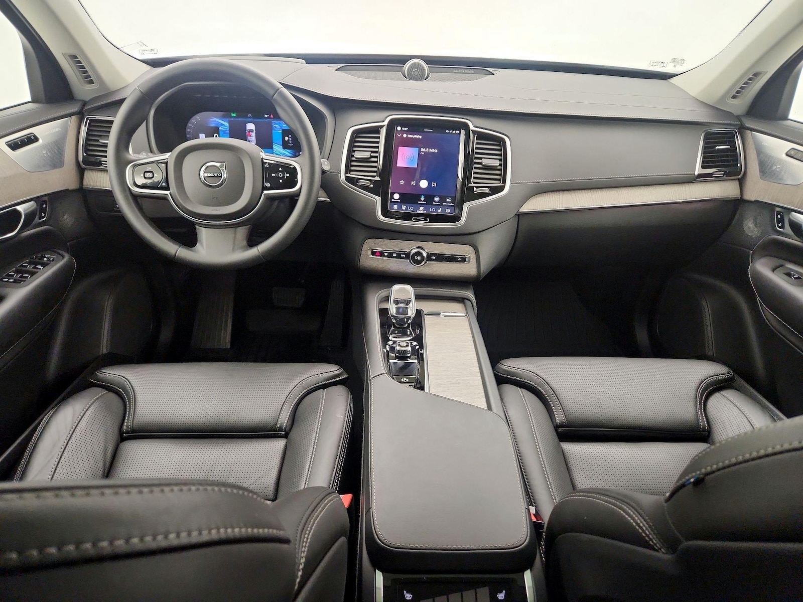 2023 Volvo XC90 Ultimate - Photo 10
