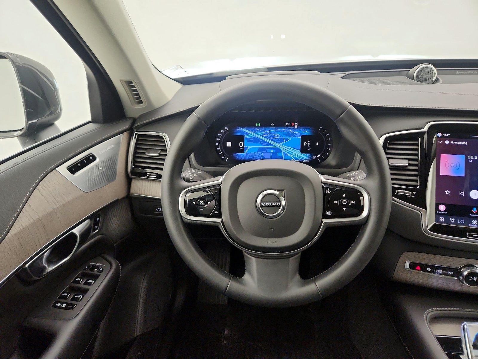 2023 Volvo XC90 Ultimate - Photo 11