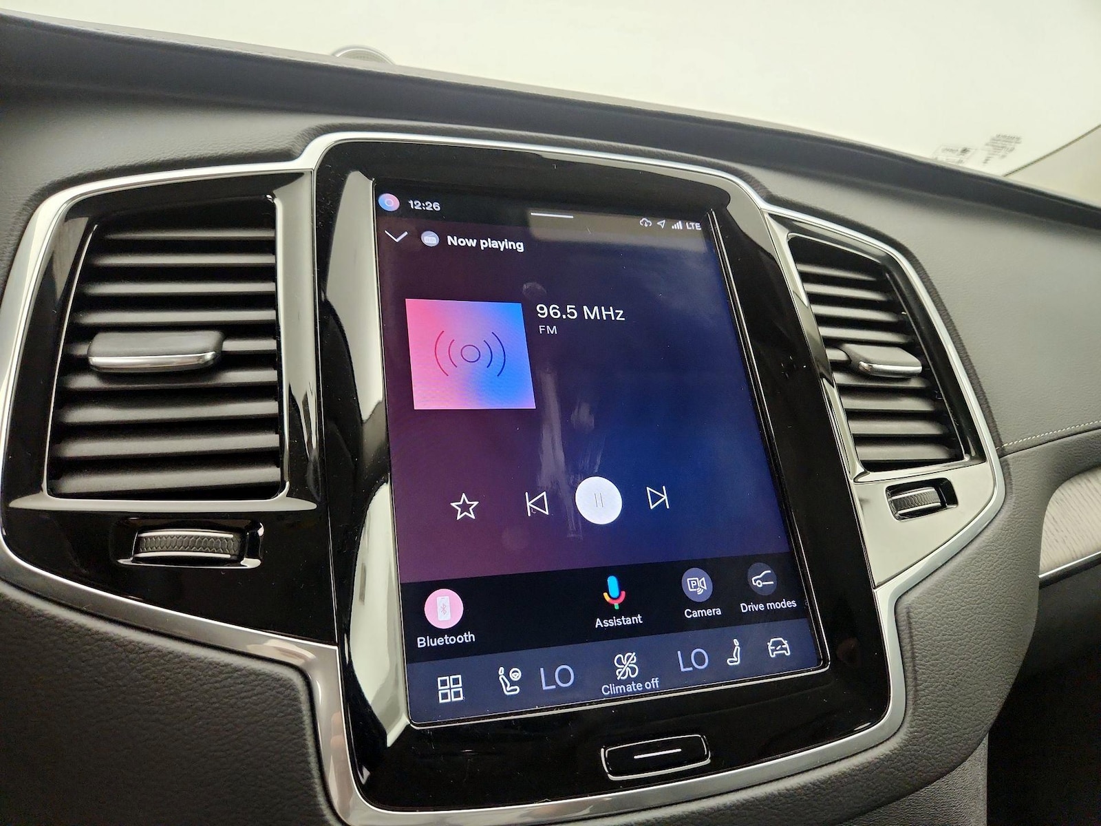 2023 Volvo XC90 Ultimate - Photo 17