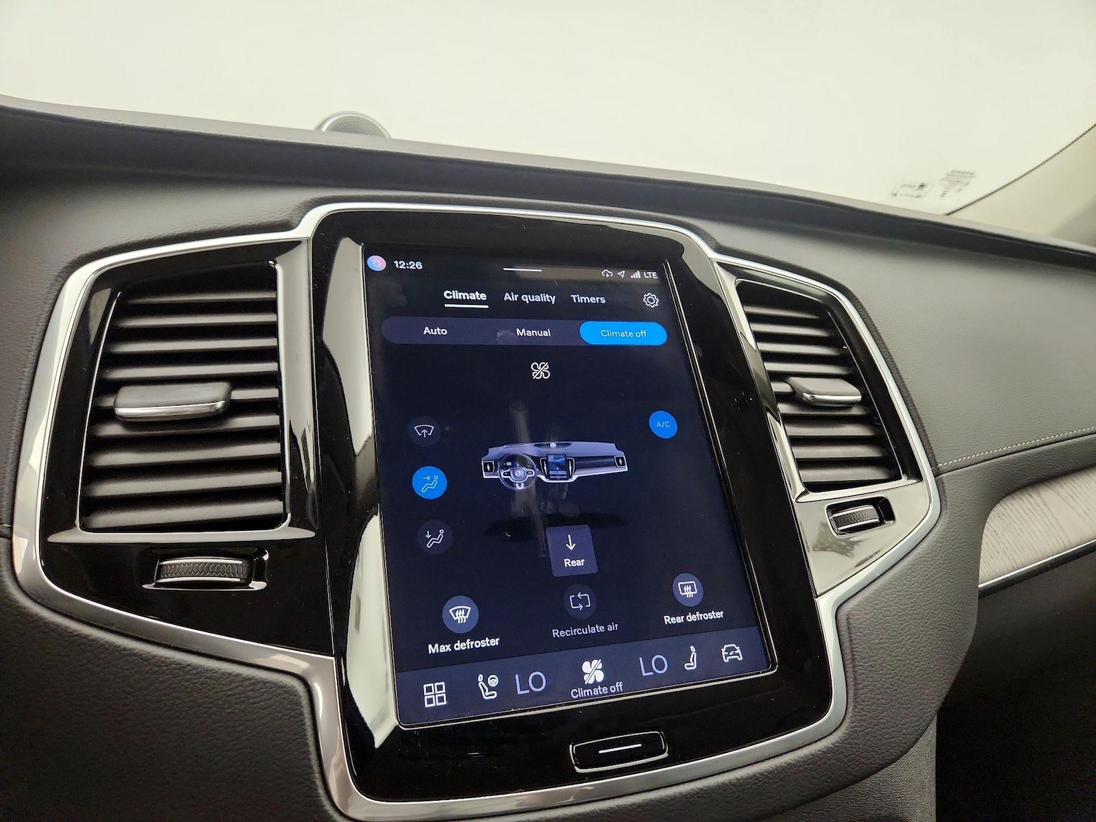 2023 Volvo XC90 Ultimate - Photo 18