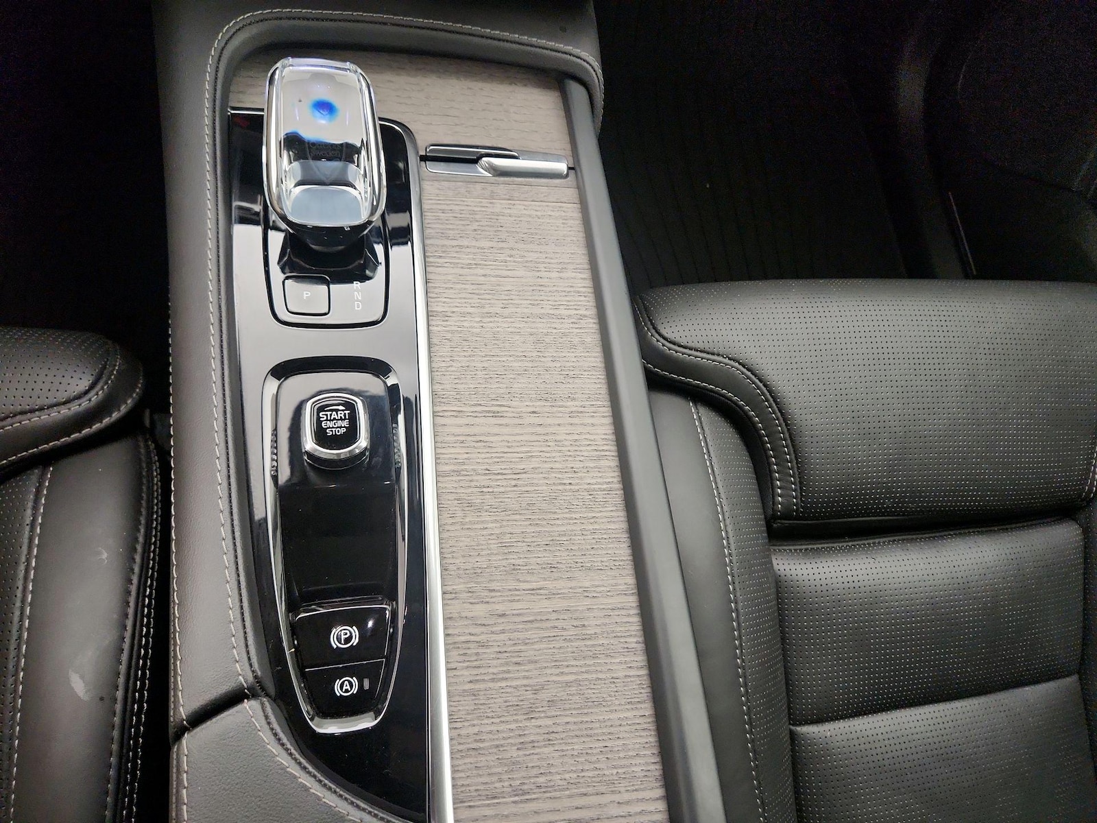 2023 Volvo XC90 Ultimate - Photo 19