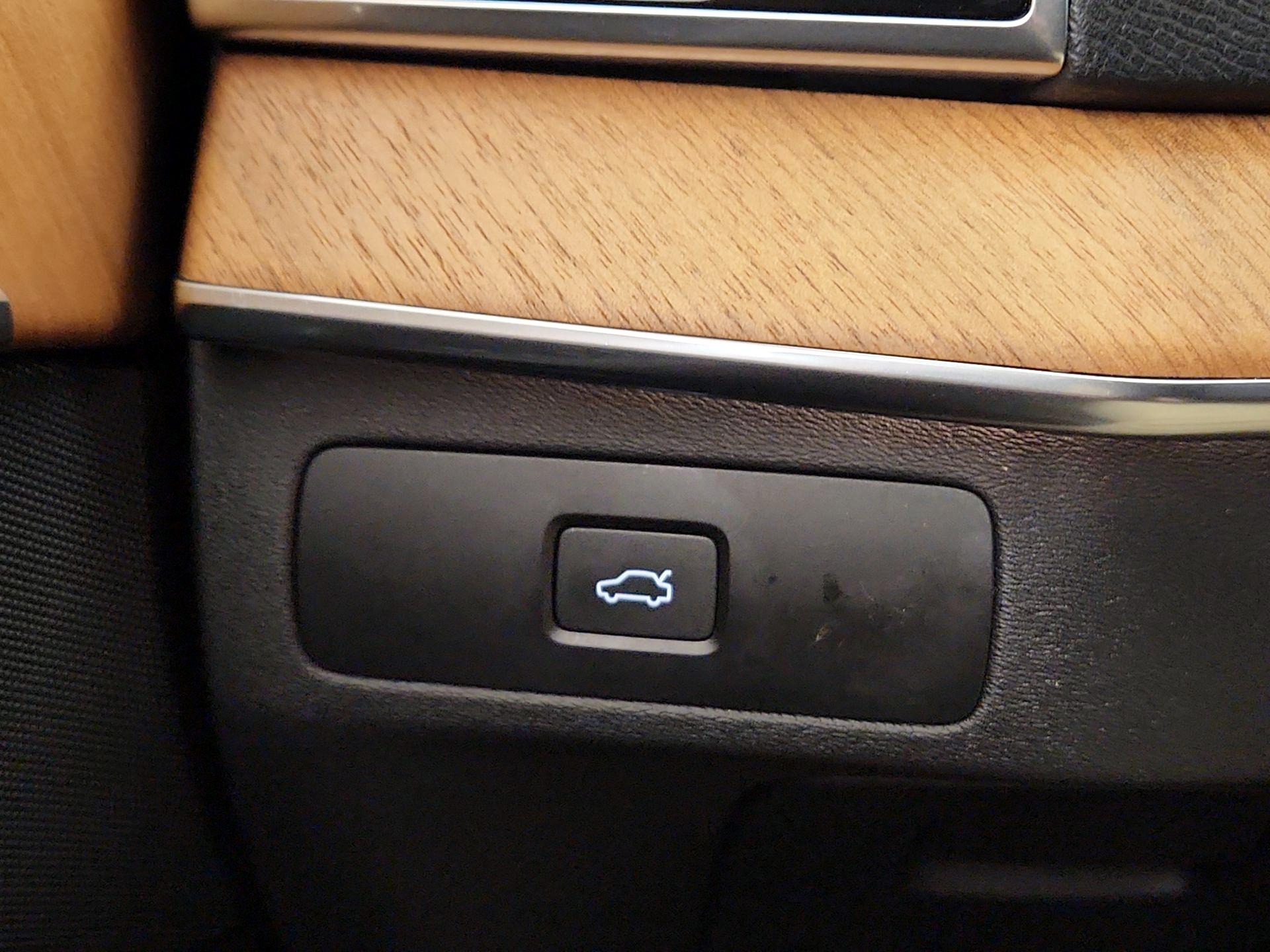 Thumbnail: 2023 Volvo XC90 - 13