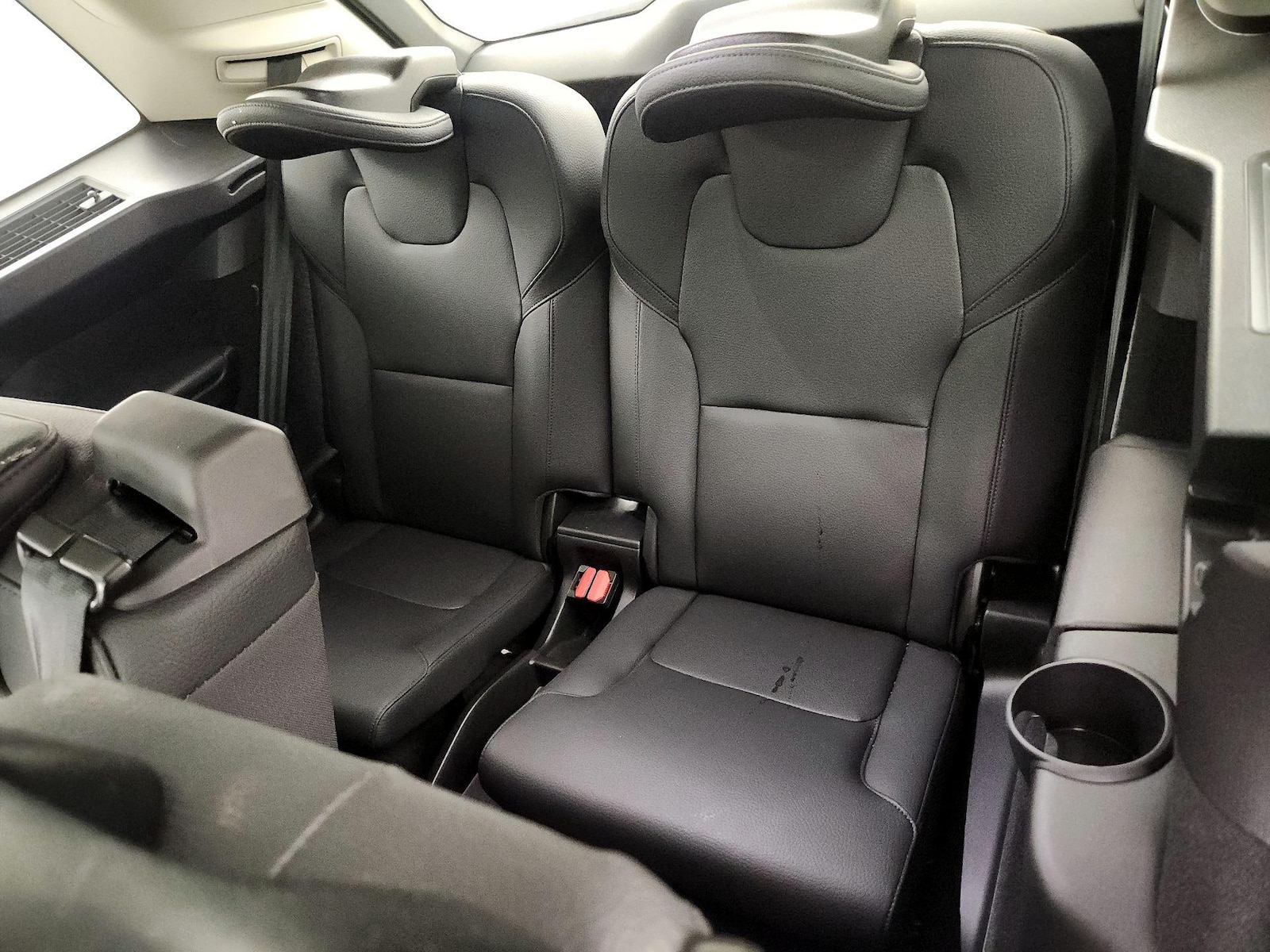 2023 Volvo XC90 Plus - Photo 23
