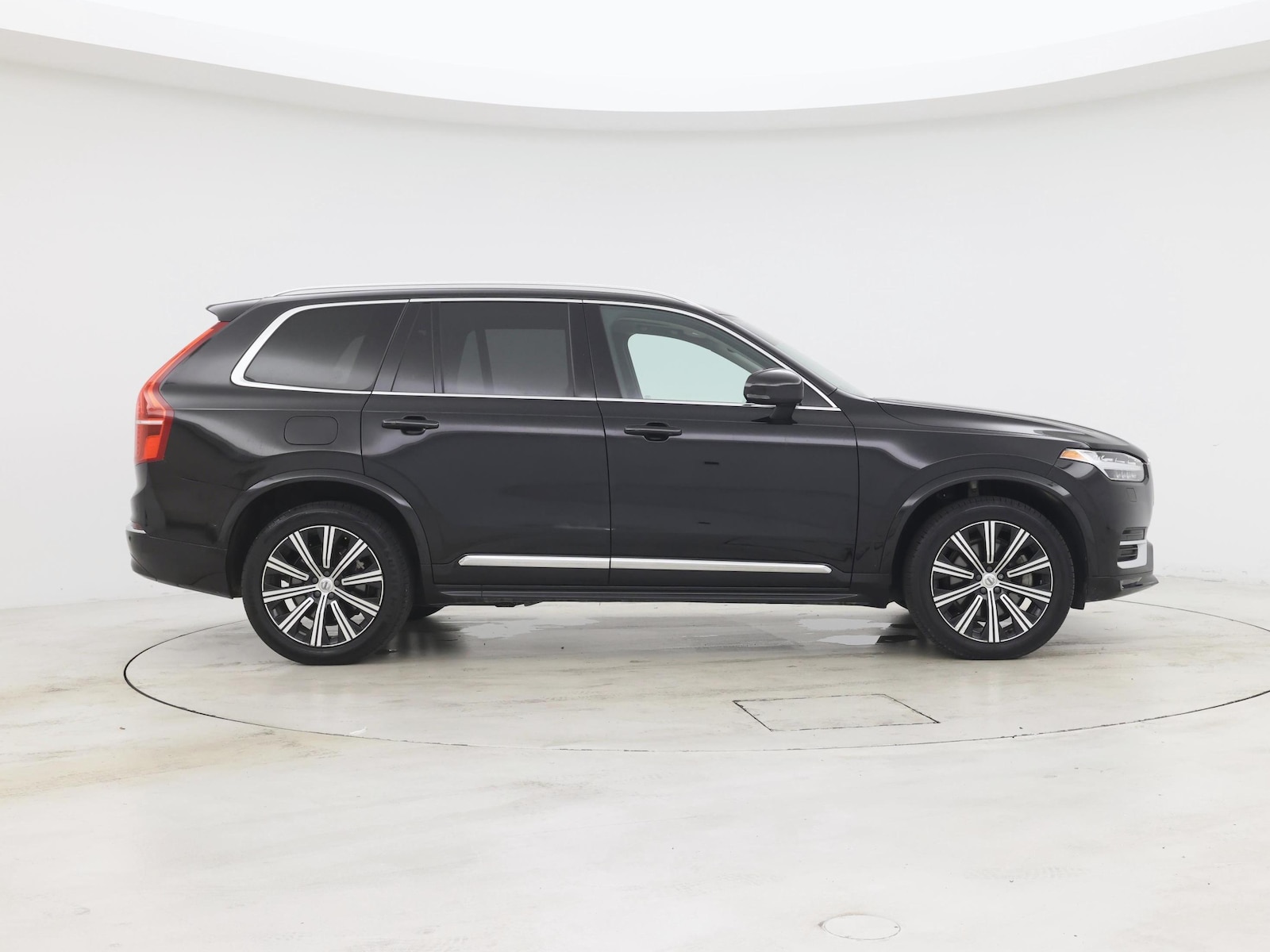 2023 Volvo XC90 Plus - Photo 8
