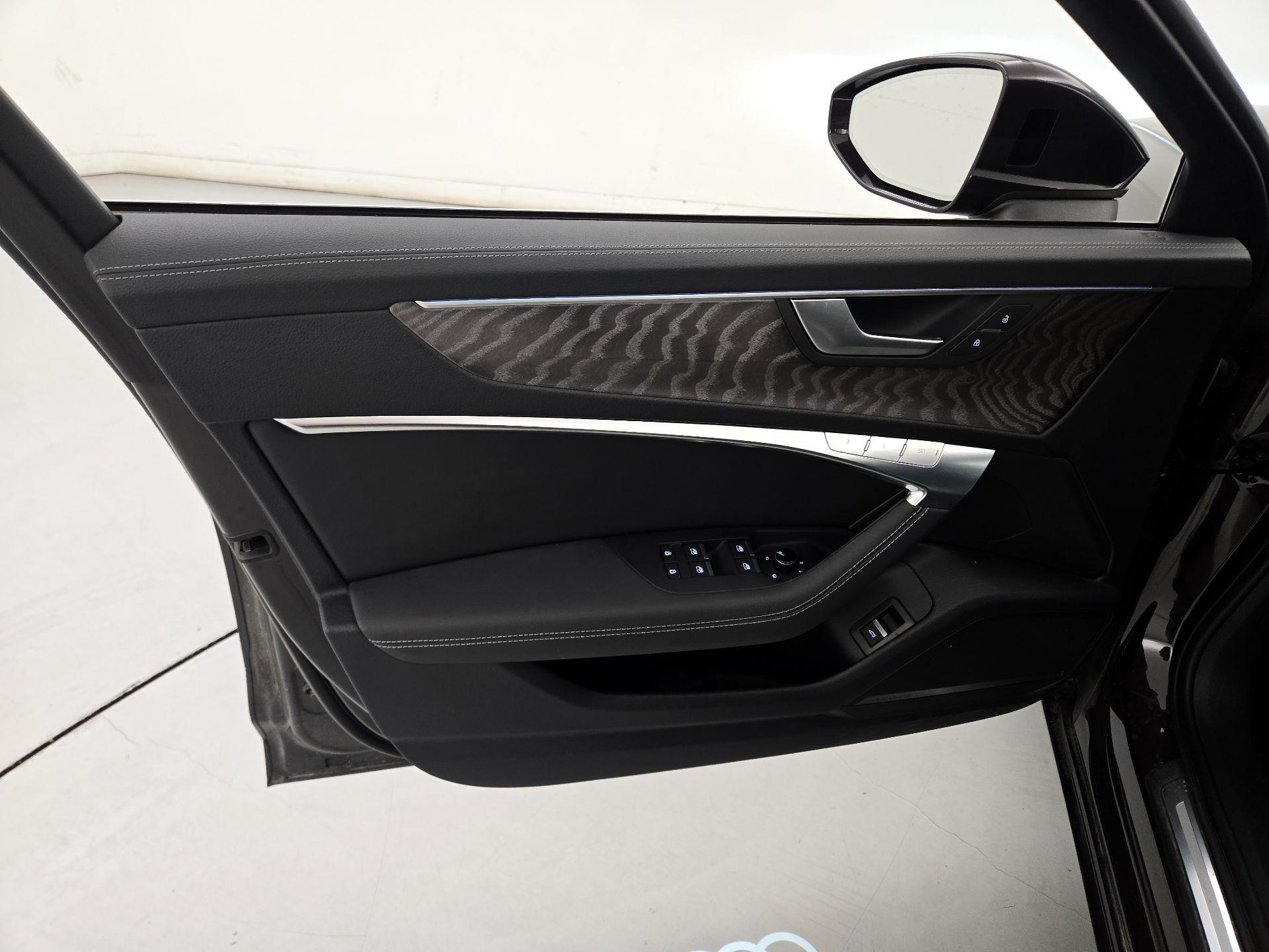 Thumbnail: 2024 Audi A6 - 12