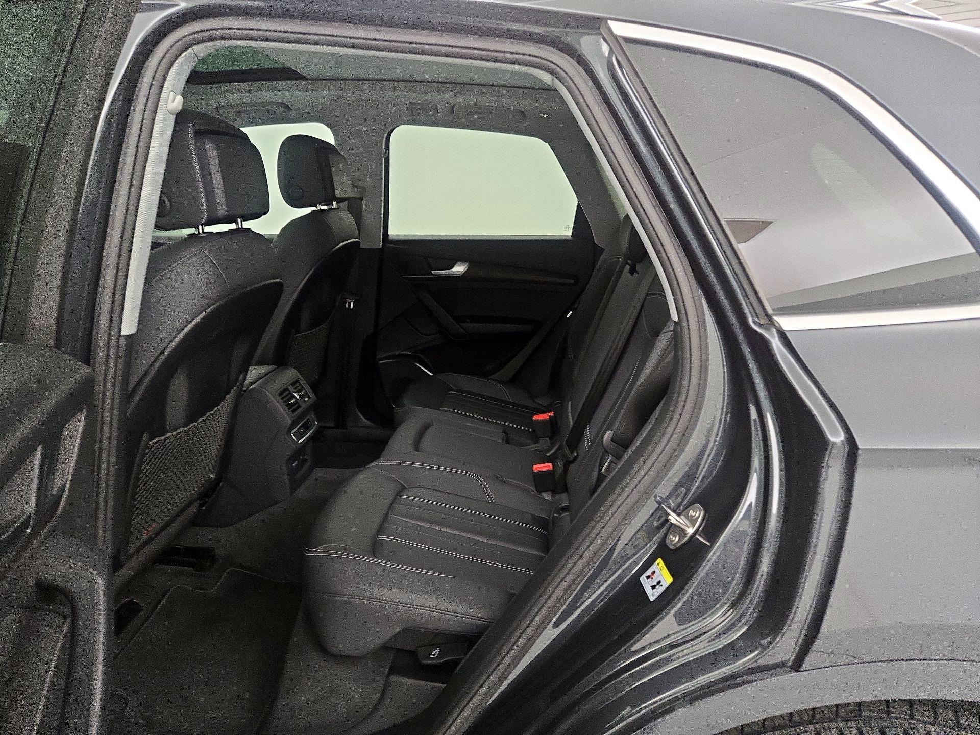 Thumbnail: 2024 Audi Q5 - 20