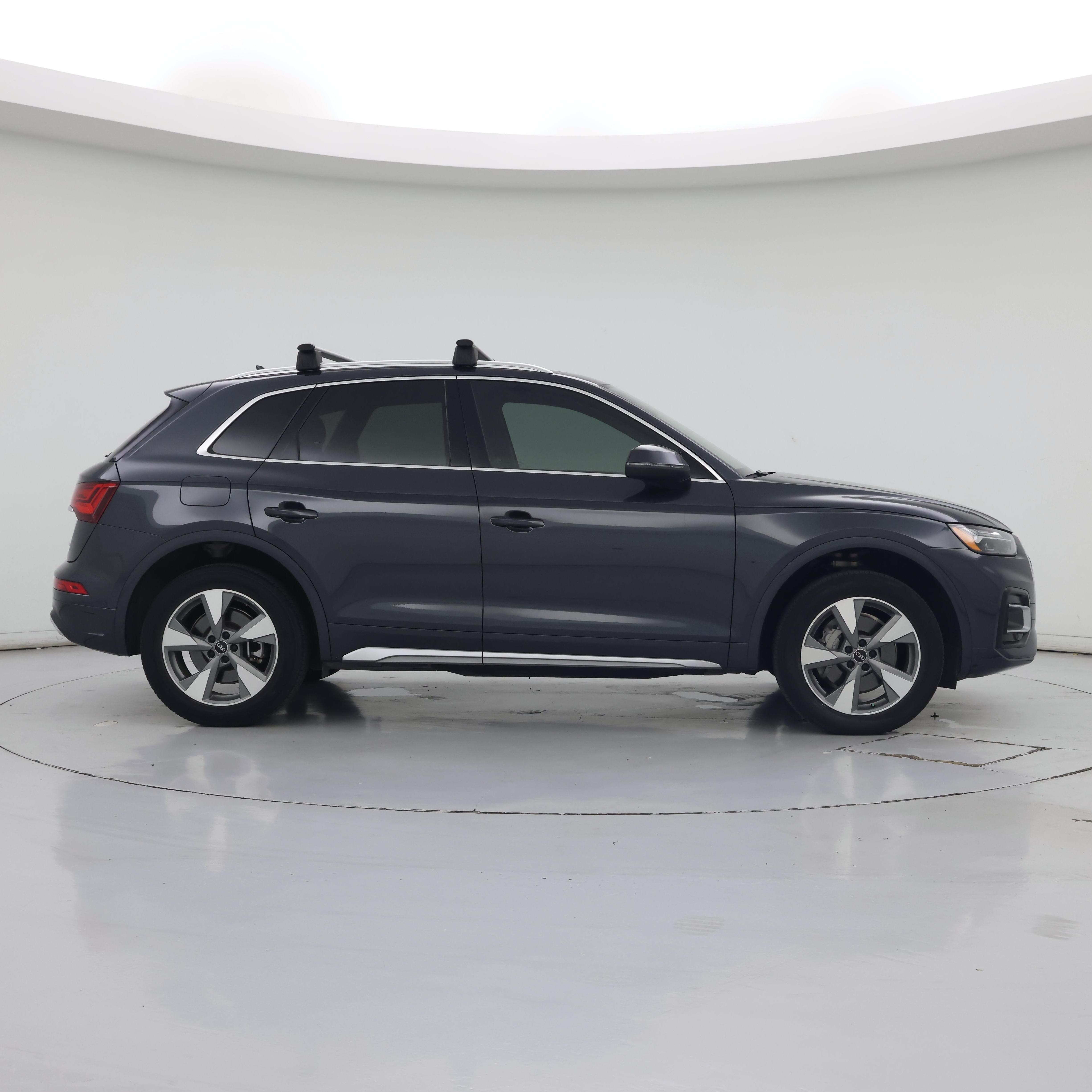 Thumbnail: 2024 Audi Q5 - 7