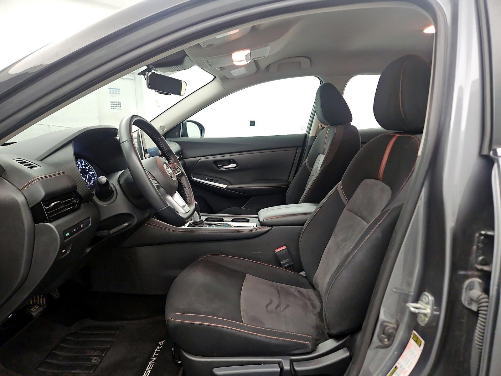 2022 Nissan Sentra SR - Photo 12