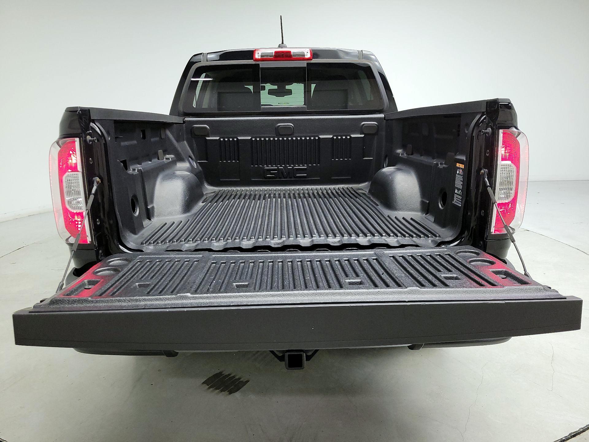 Thumbnail: 2020 GMC Canyon - 20
