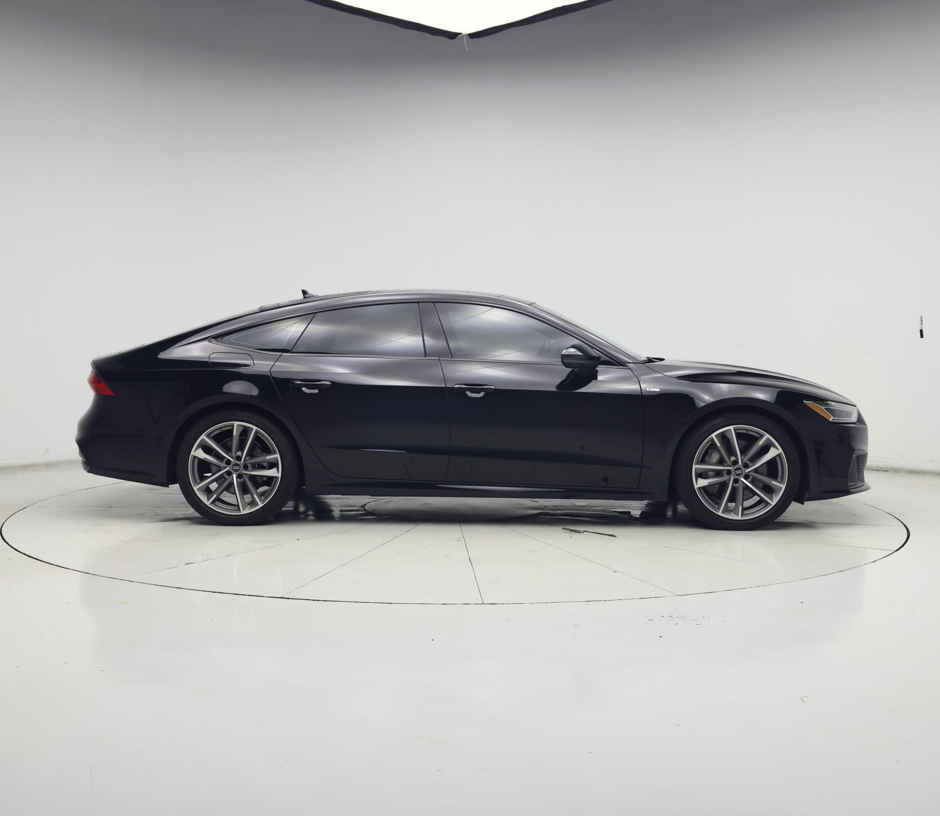 Thumbnail: 2023 Audi A7 - 7