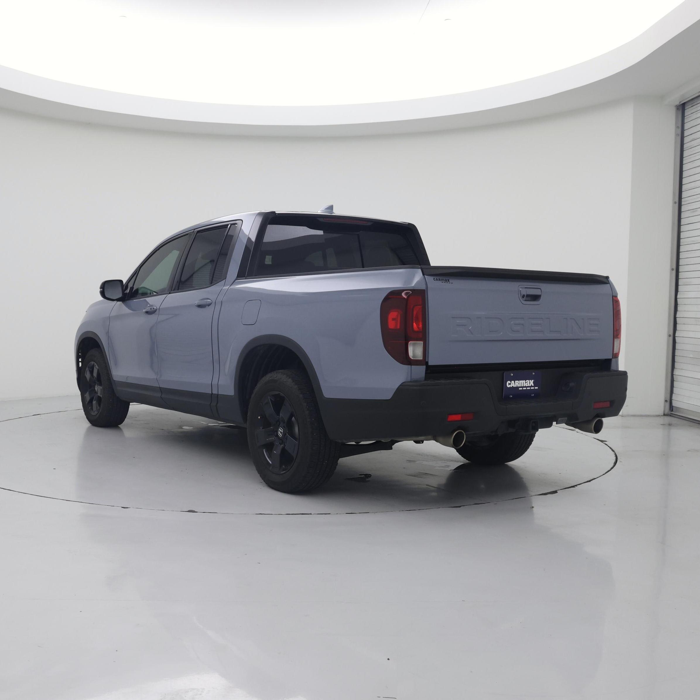Thumbnail: 2025 Honda Ridgeline - 2