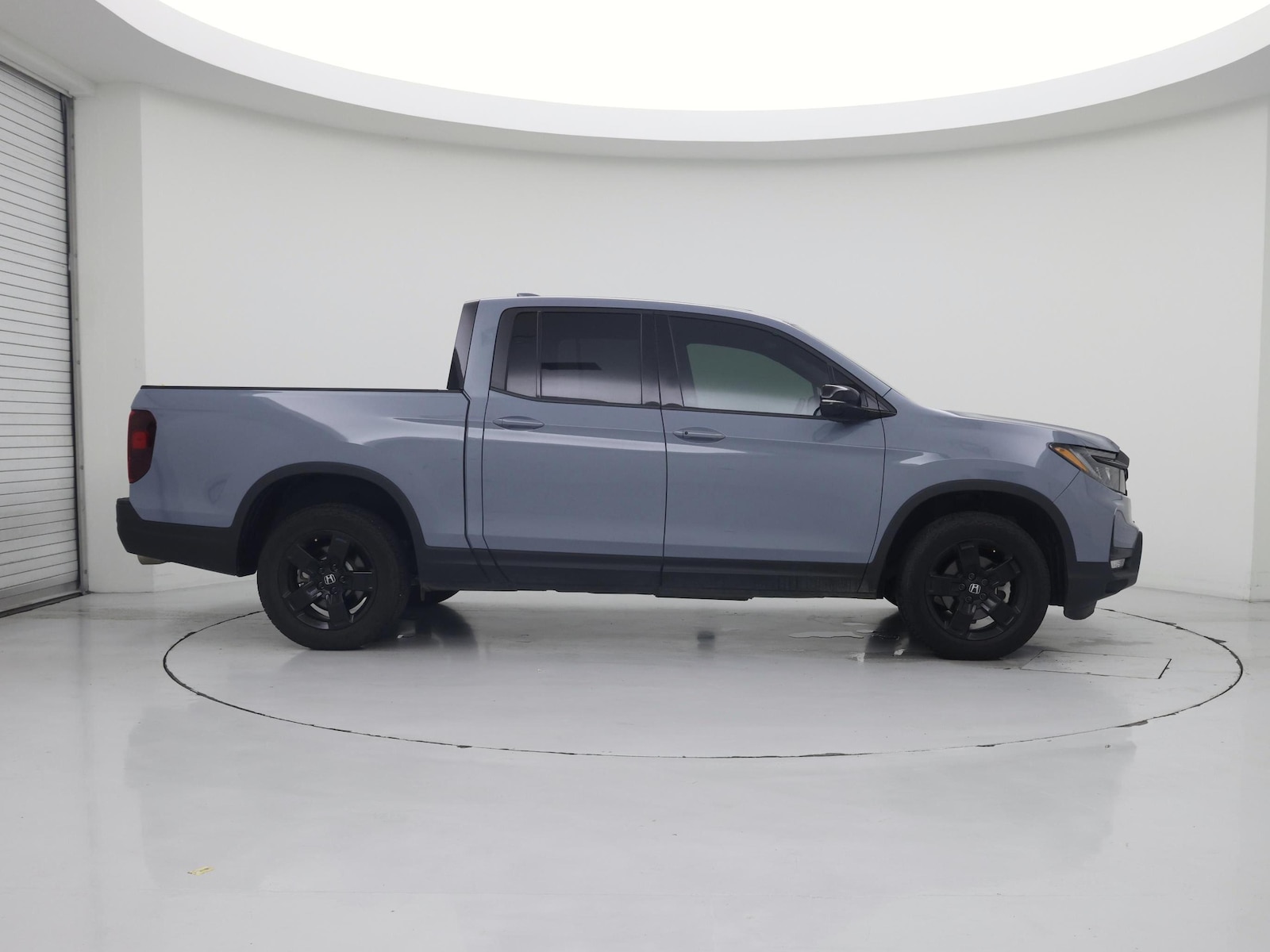 2025 Honda Ridgeline Black Edition - Photo 8