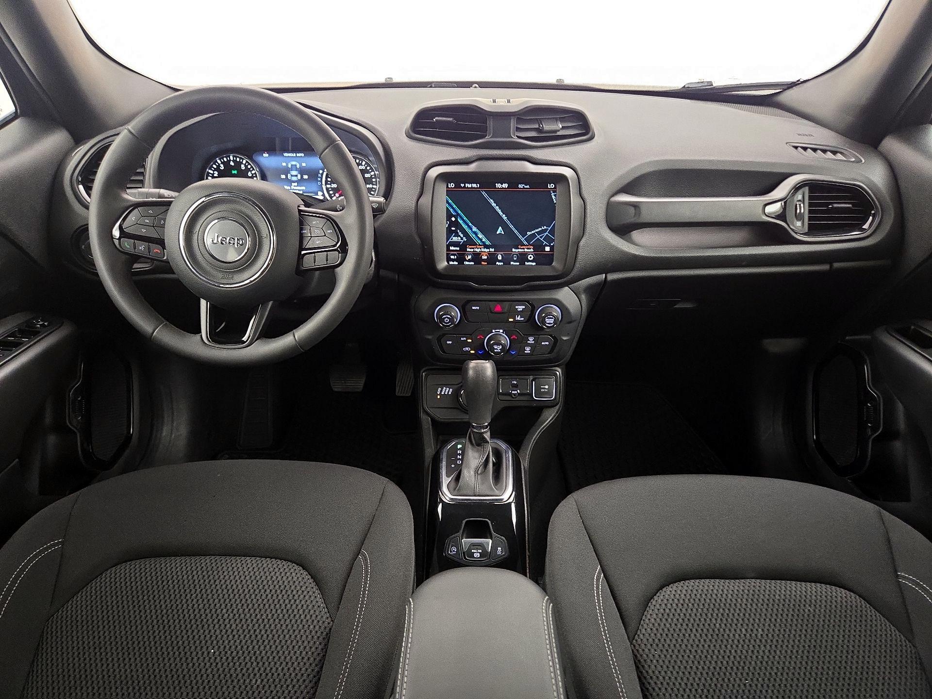 Thumbnail: 2022 Jeep Renegade - 9