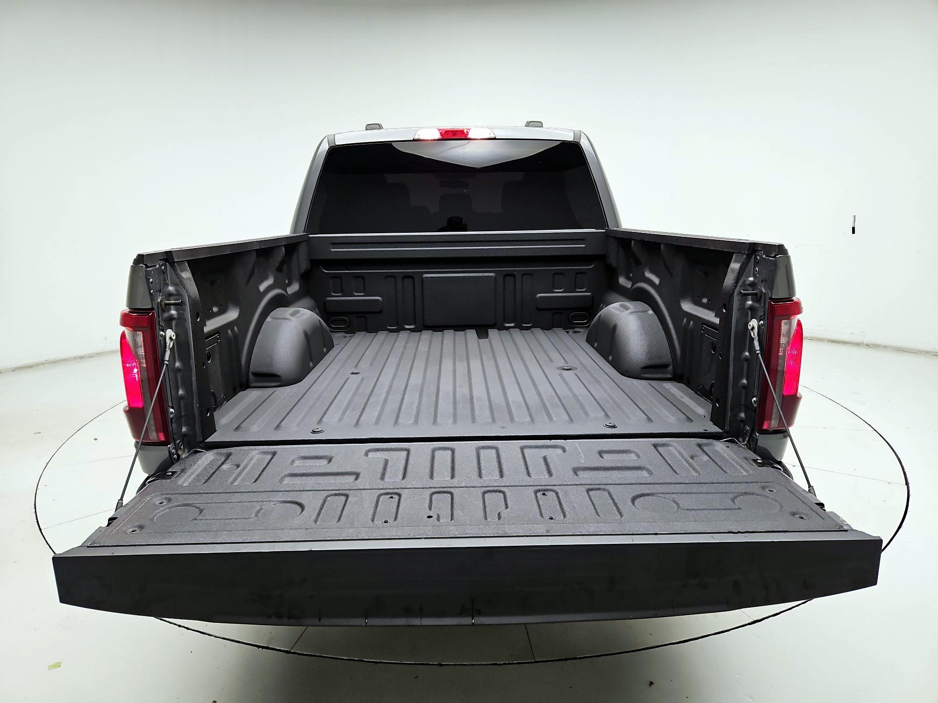 Thumbnail: 2025 Ford F-150 - 18