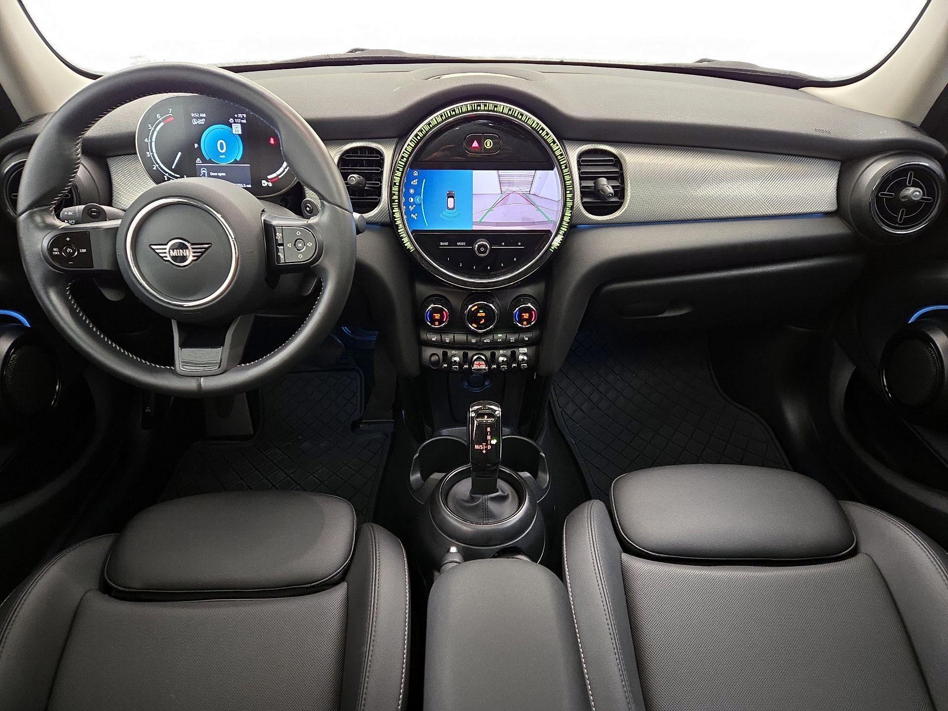 Thumbnail: 2024 MINI Cooper Hardtop - 9