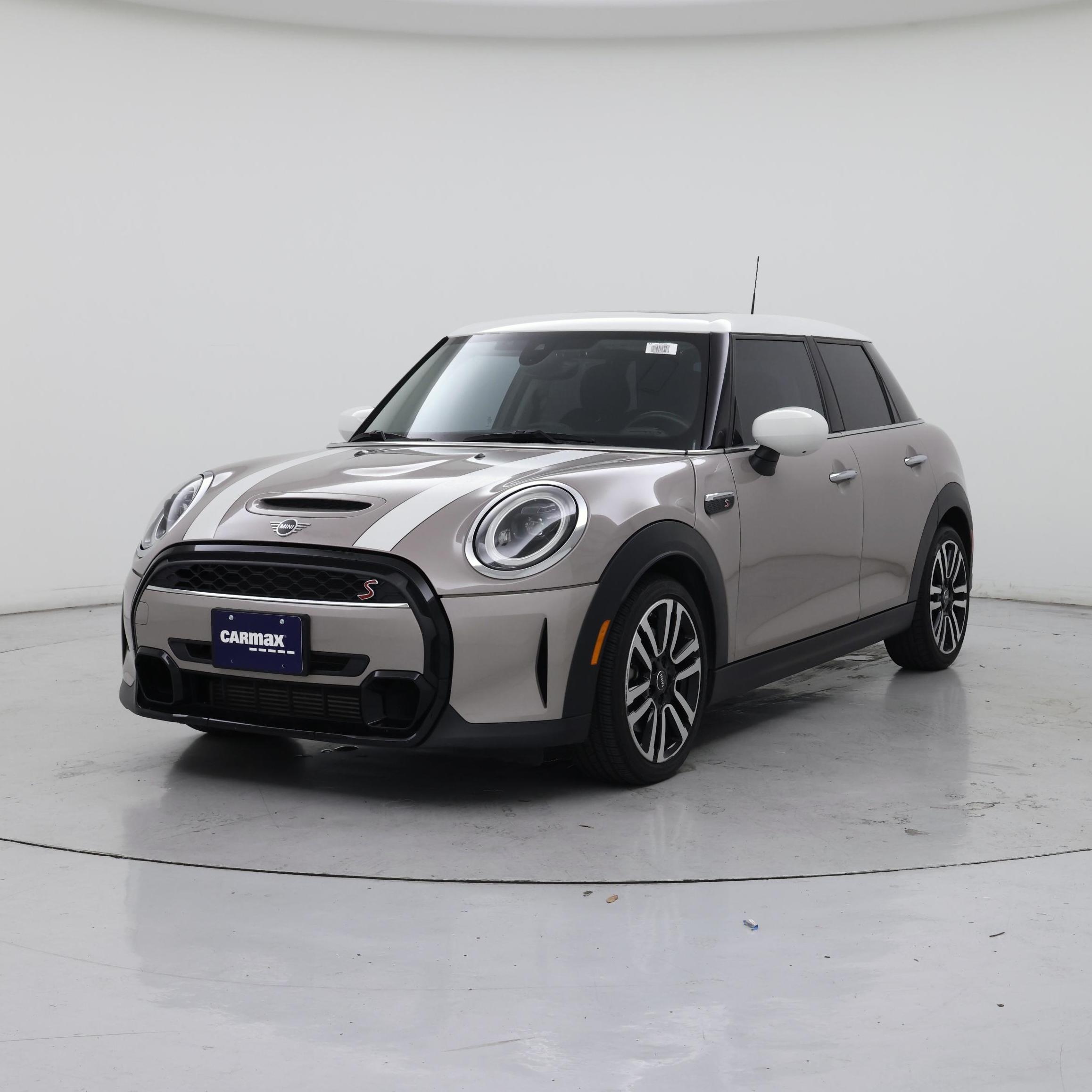 Thumbnail: 2024 MINI Cooper Hardtop - 4