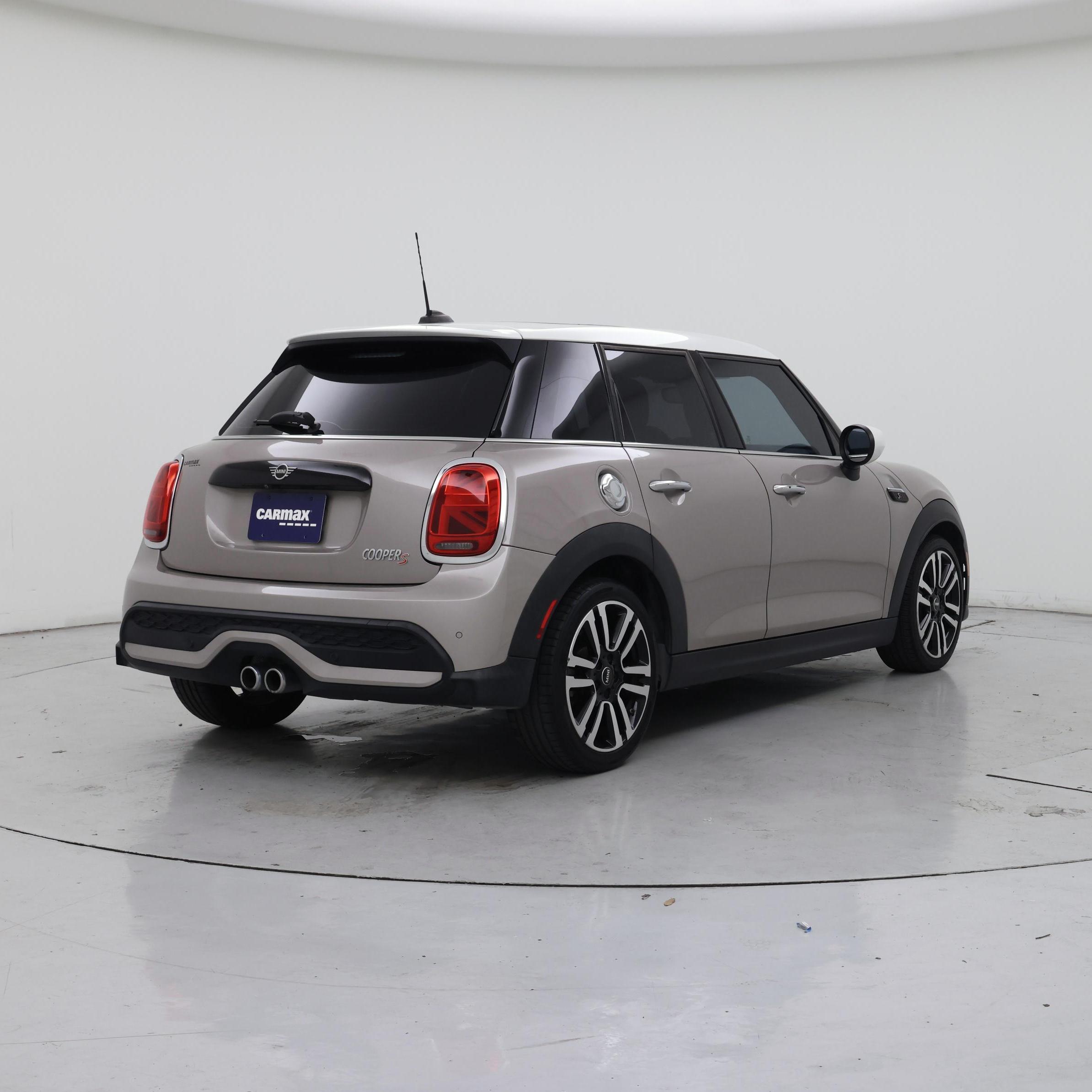Thumbnail: 2024 MINI Cooper Hardtop - 8
