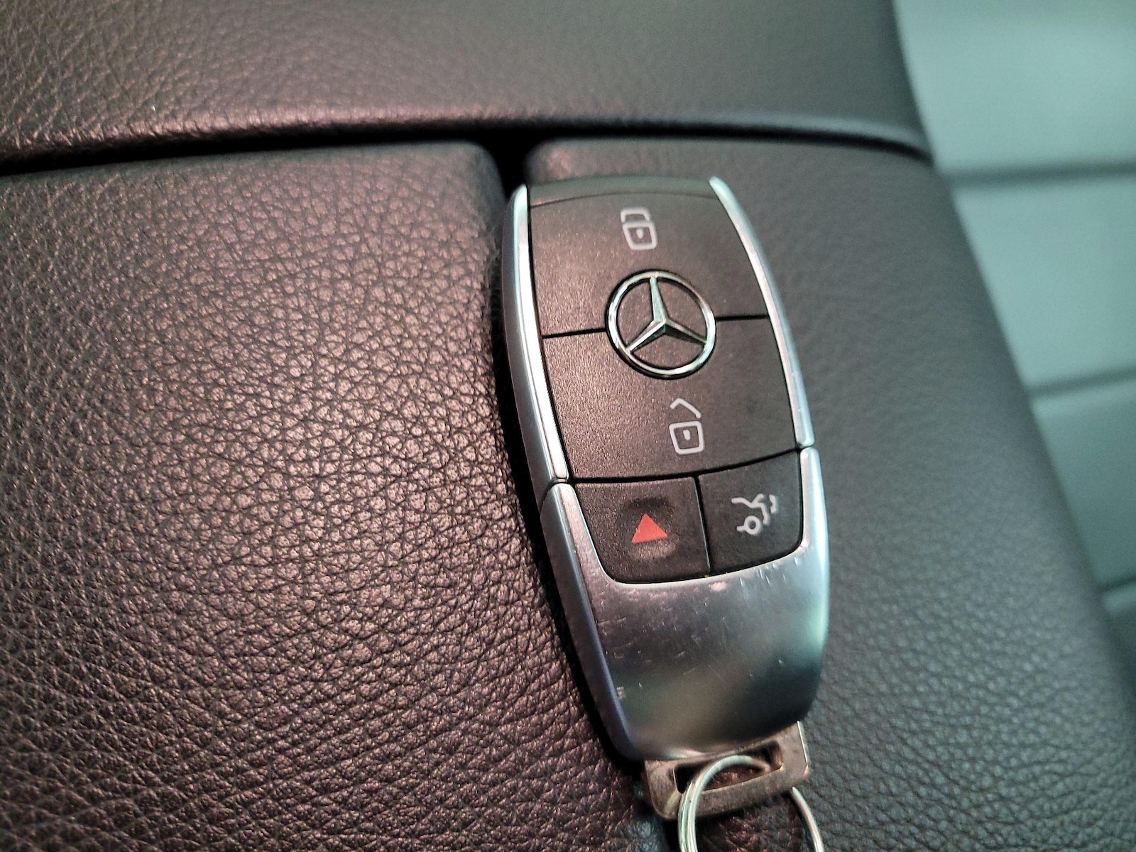 2025 Mercedes-Benz GLE GLE350 - Photo 25