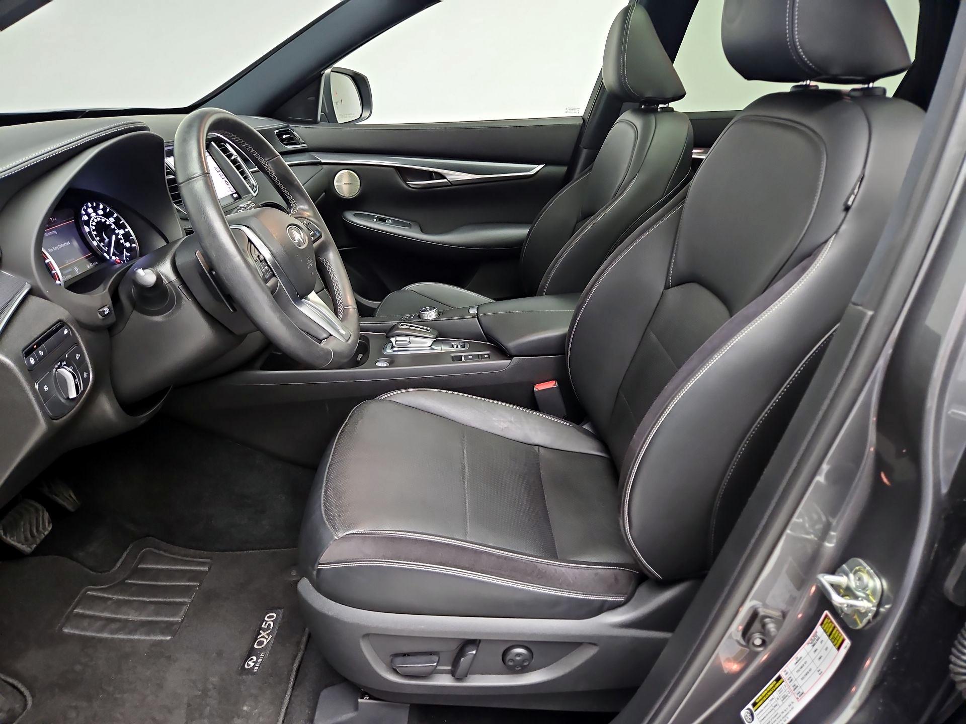 Thumbnail: 2023 INFINITI QX50 - 11