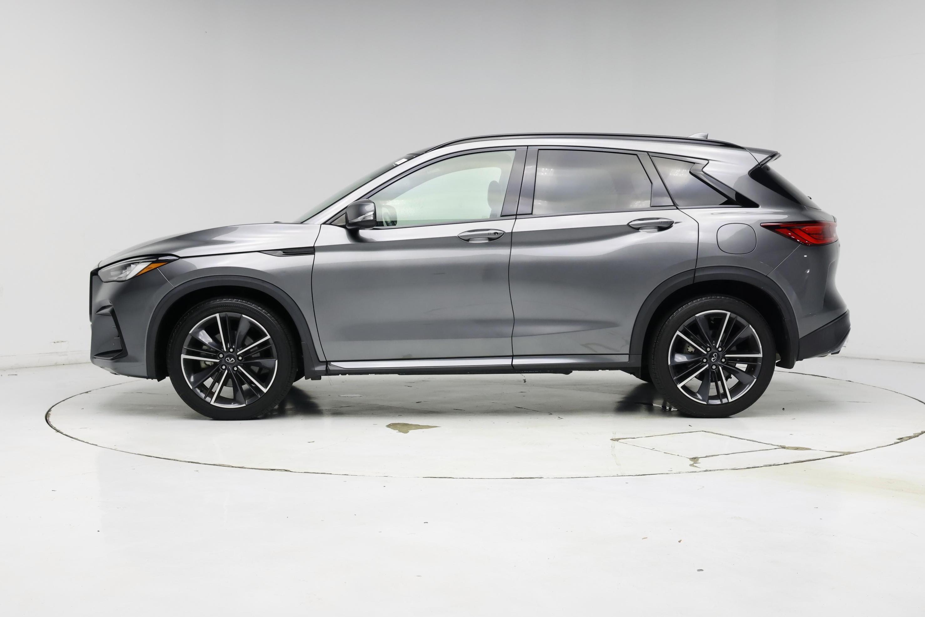 Thumbnail: 2023 INFINITI QX50 - 3