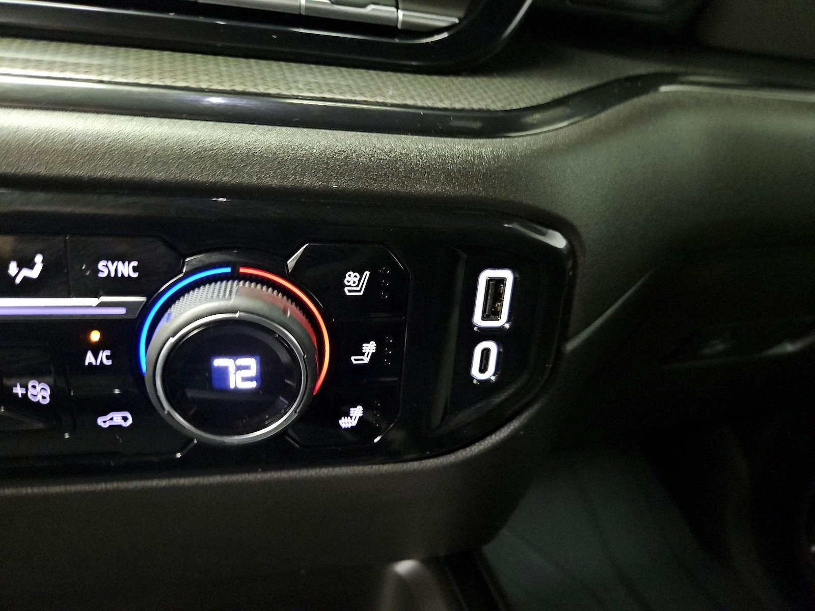 2025 Chevrolet Silverado 2500HD ZR2 - Photo 20
