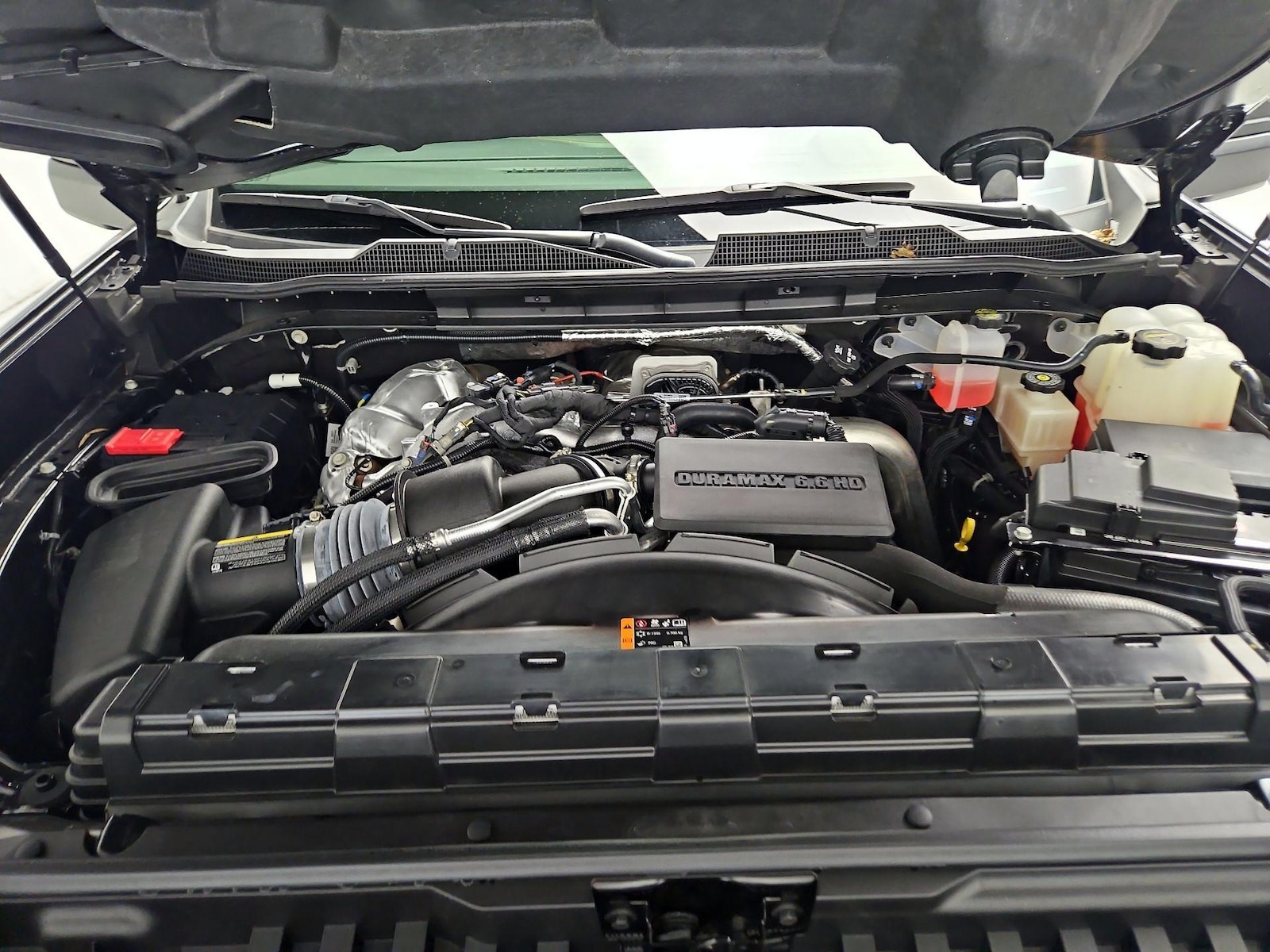 2025 Chevrolet Silverado 2500HD ZR2 - Photo 25