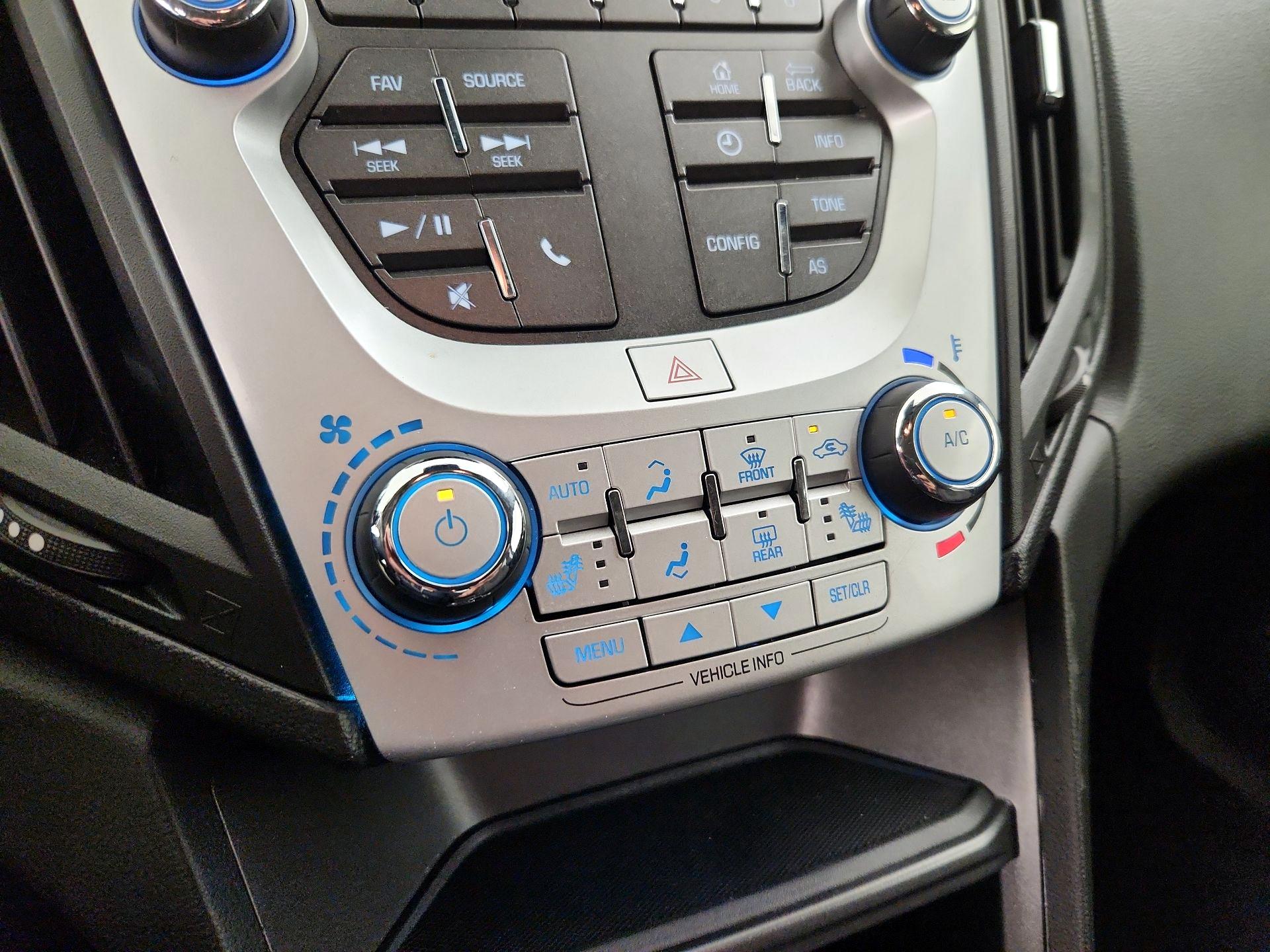 Thumbnail: 2017 Chevrolet Equinox - 15