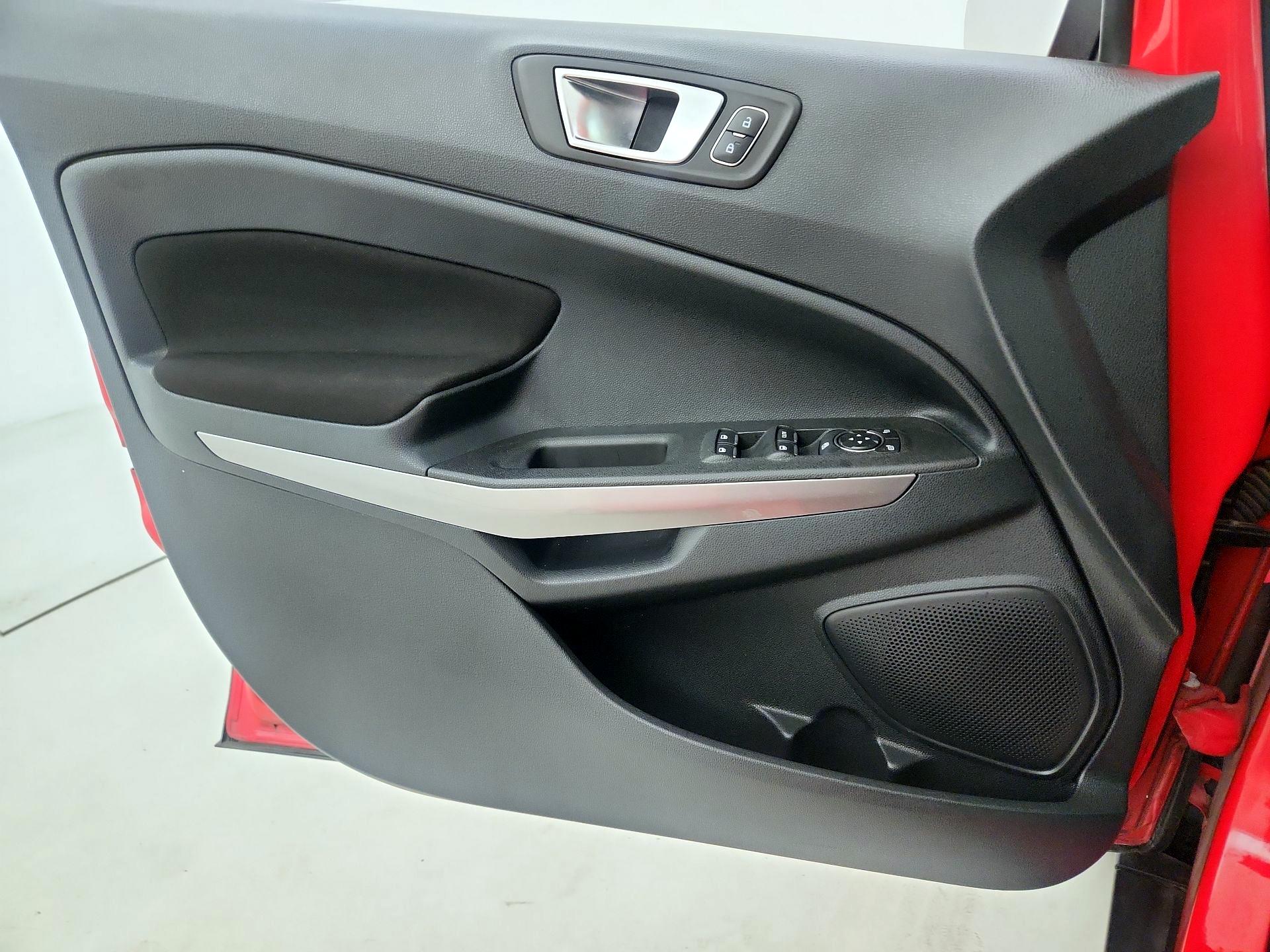 Thumbnail: 2019 Ford EcoSport - 12