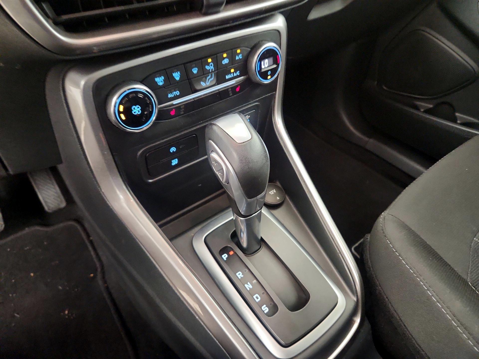 Thumbnail: 2019 Ford EcoSport - 17