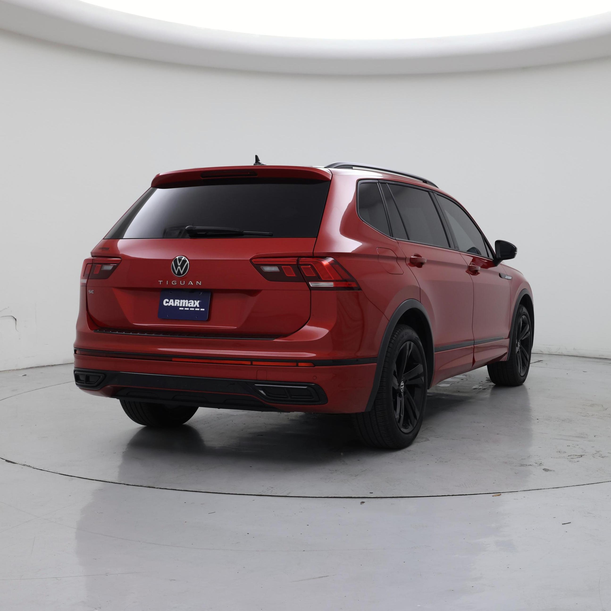 Thumbnail: 2024 Volkswagen Tiguan - 8