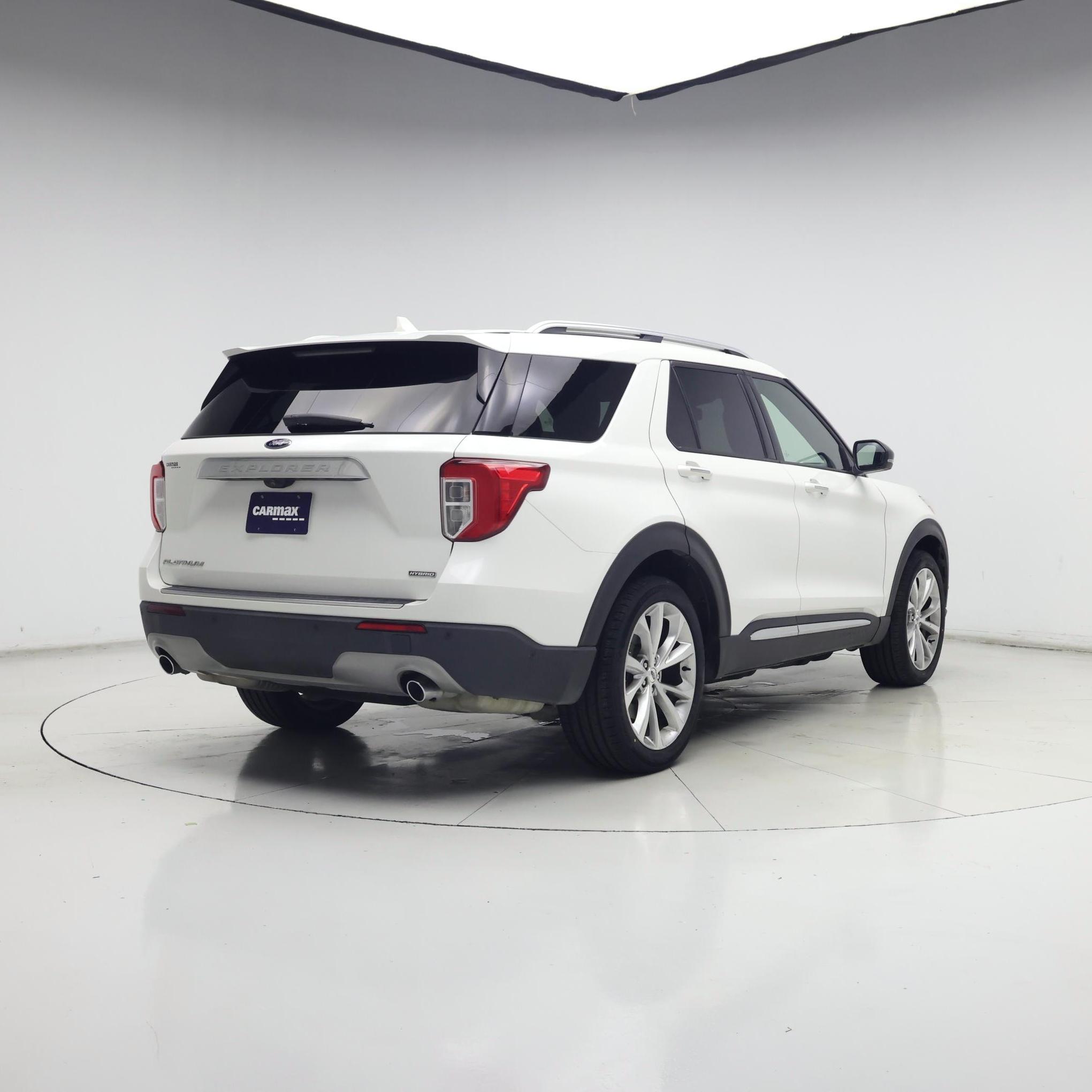 Thumbnail: 2023 Ford Explorer - 8