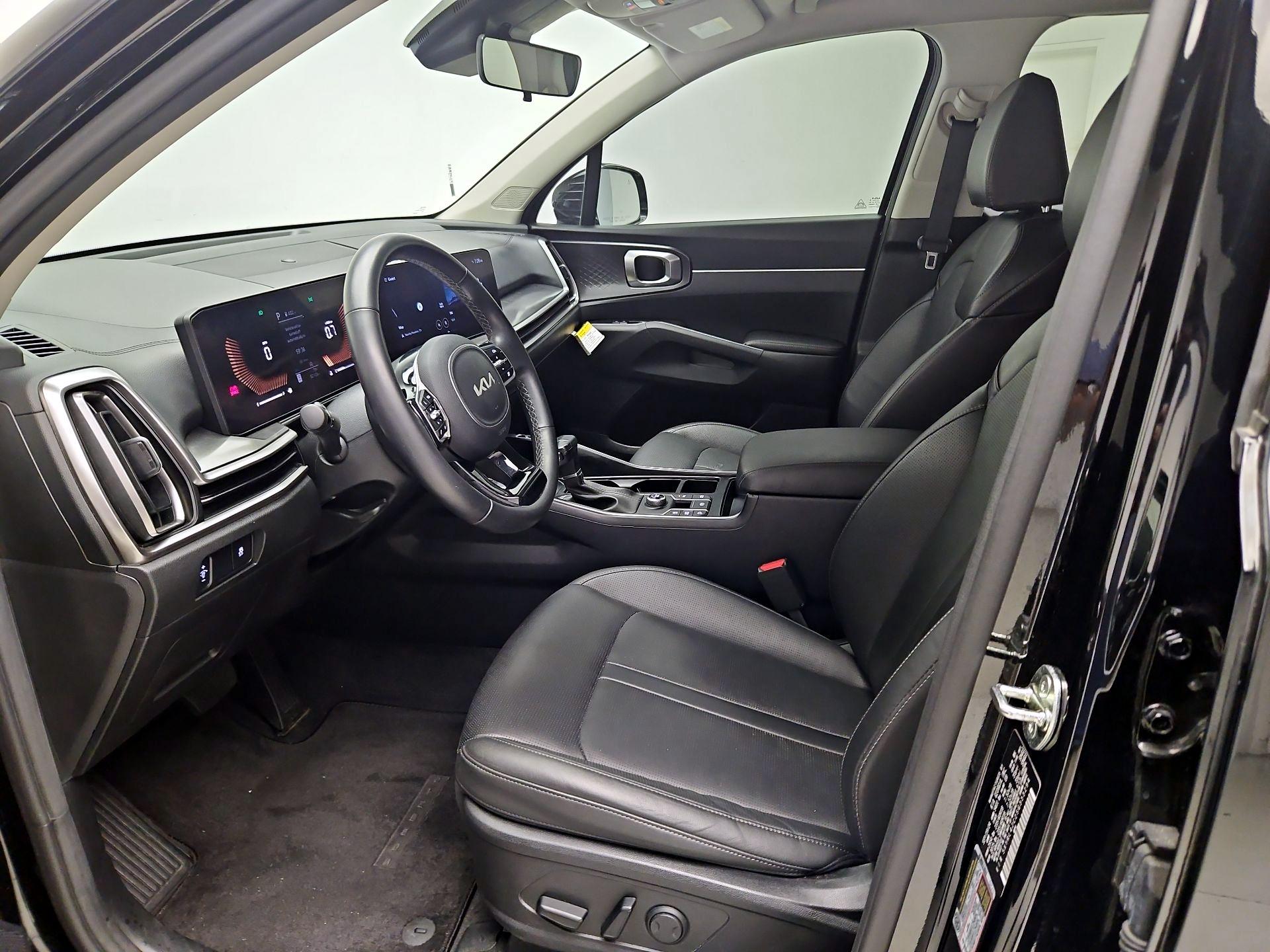 Thumbnail: 2025 Kia Sorento - 11