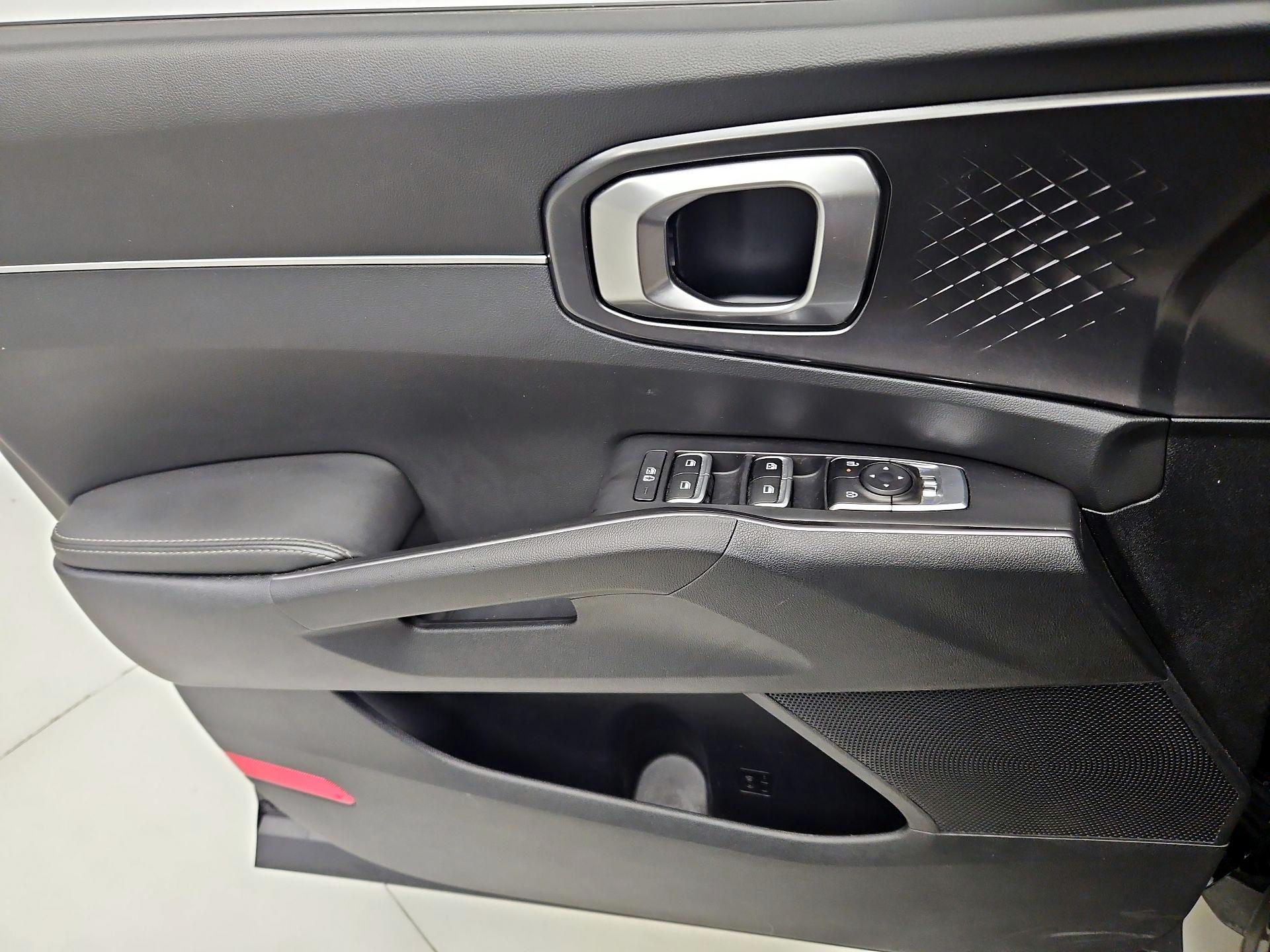 Thumbnail: 2025 Kia Sorento - 12