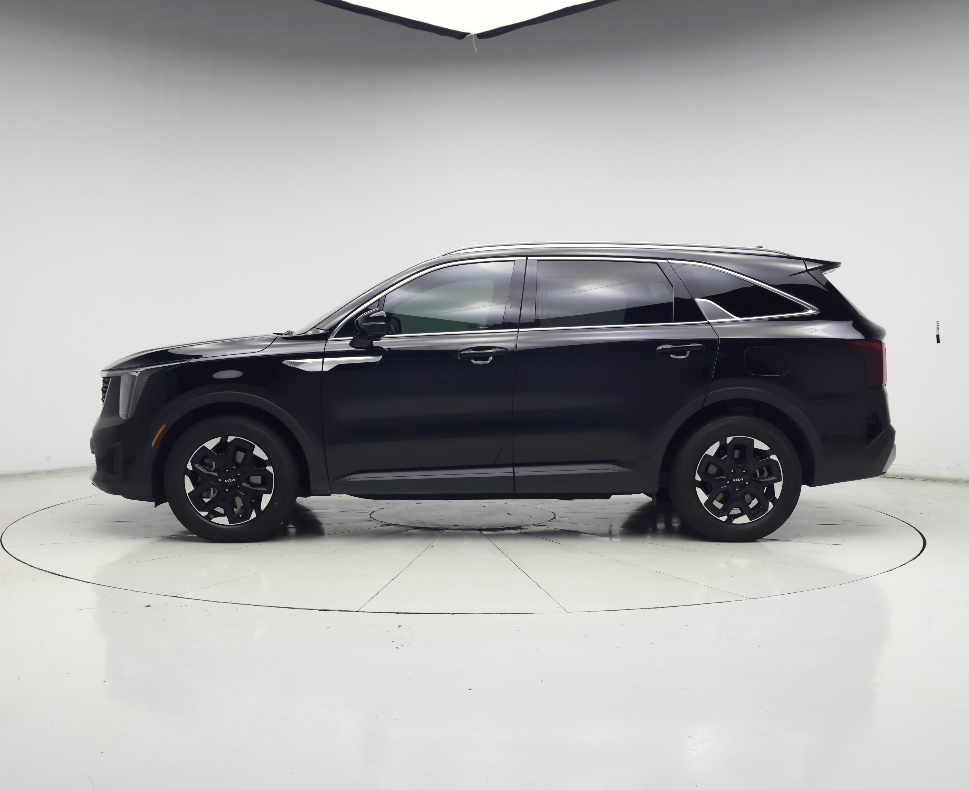 Thumbnail: 2025 Kia Sorento - 3