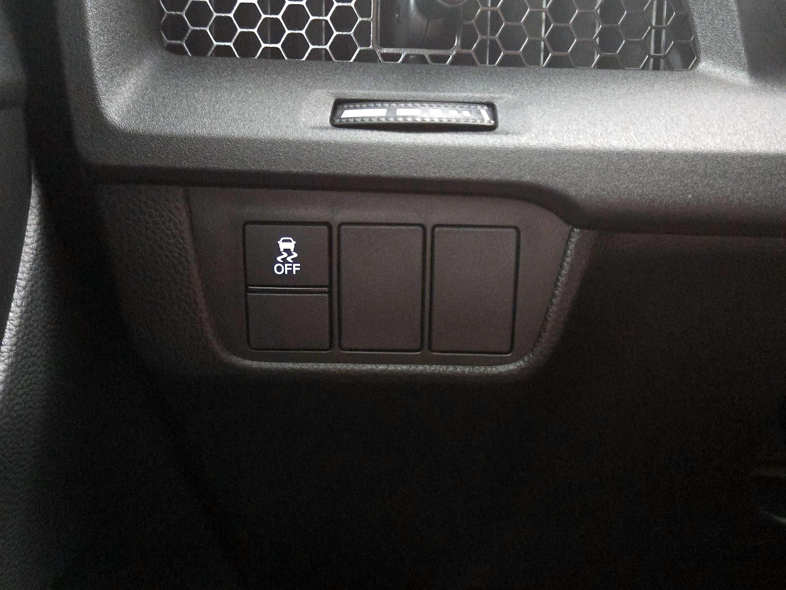 2025 Honda CR-V EX - Photo 14