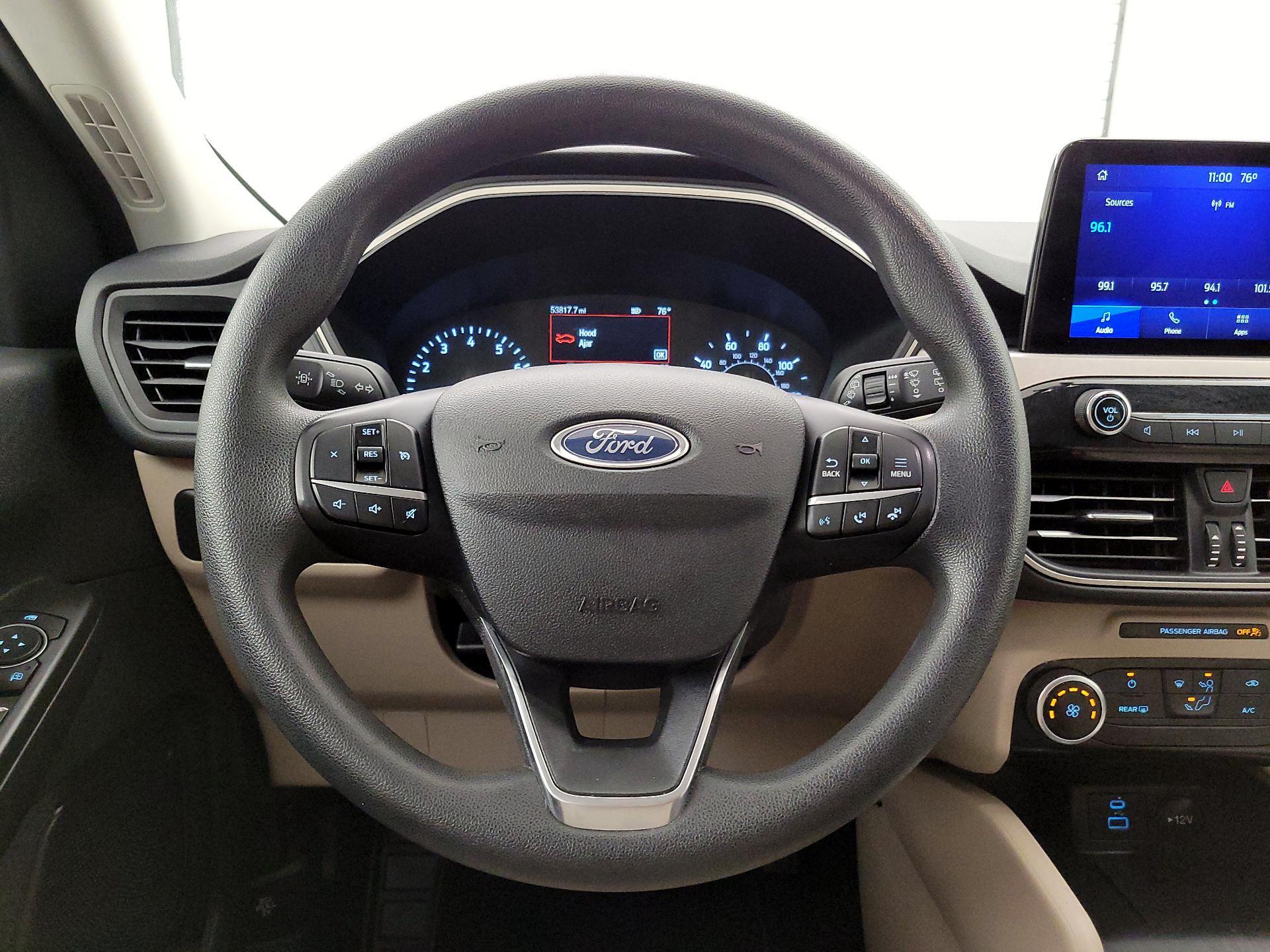 Thumbnail: 2022 Ford Escape - 10
