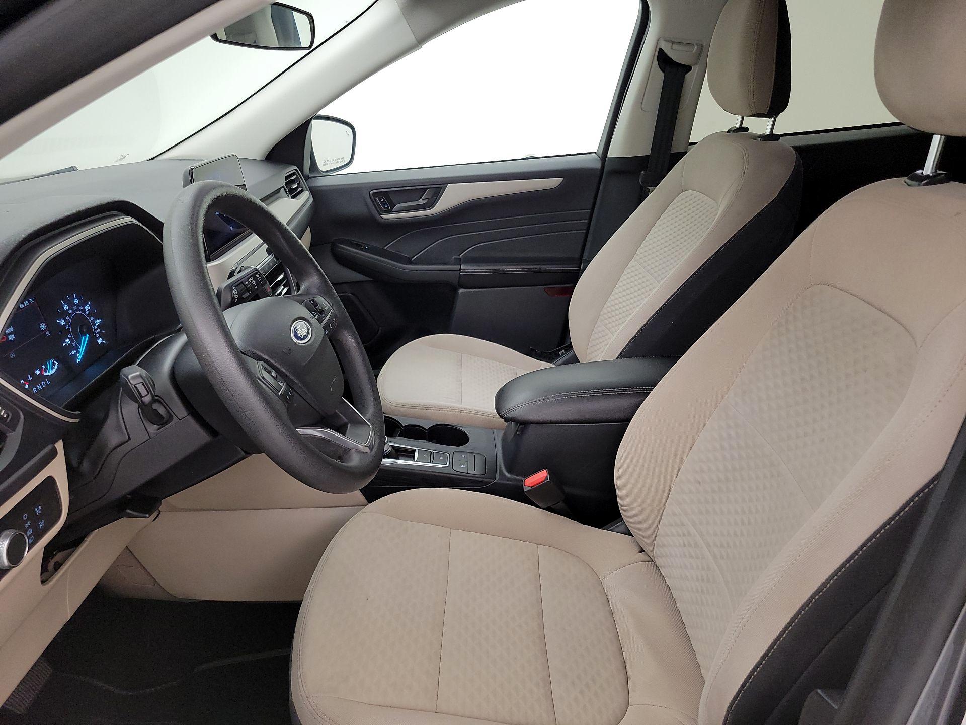 Thumbnail: 2022 Ford Escape - 11