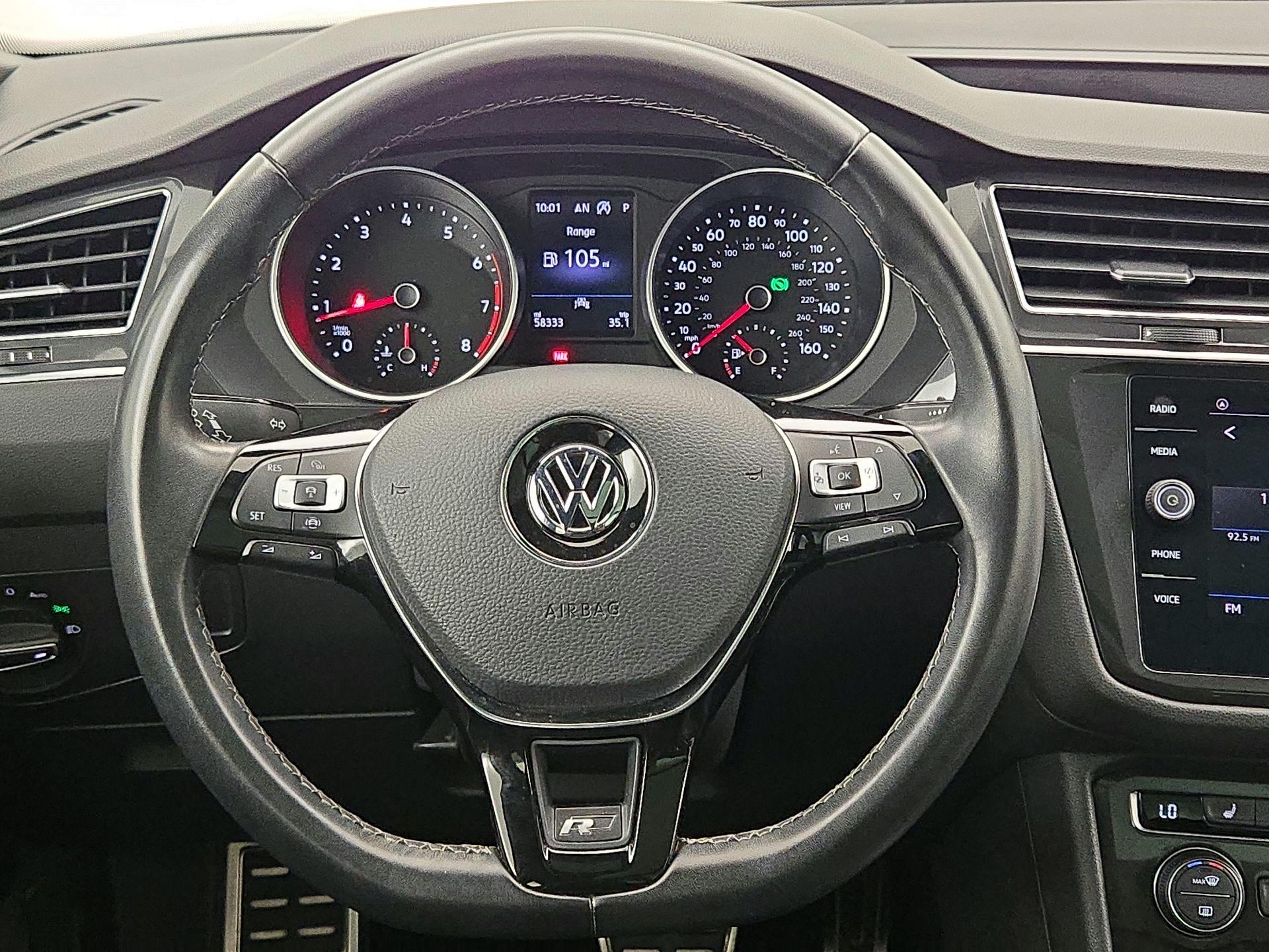 Thumbnail: 2021 Volkswagen Tiguan - 10