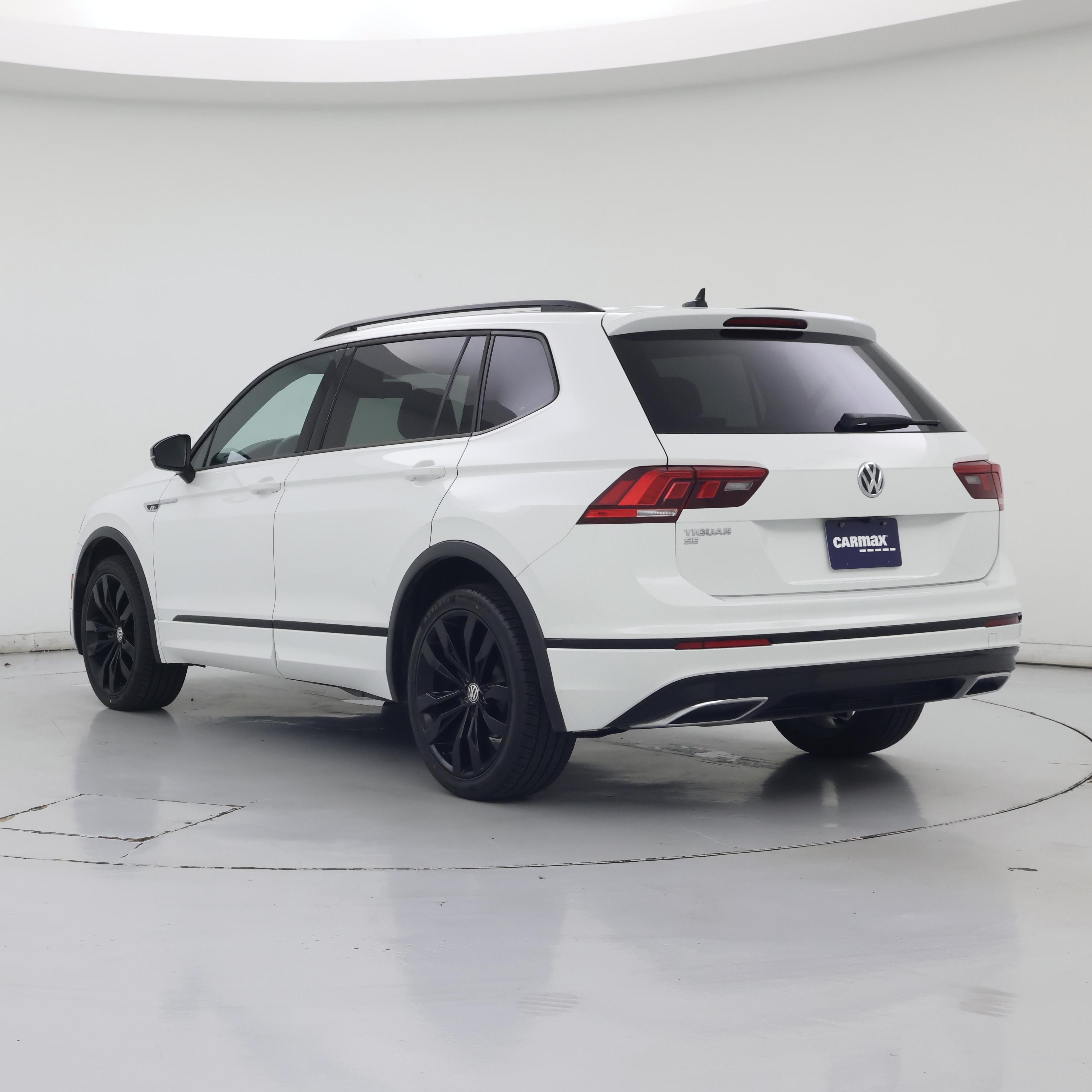 Thumbnail: 2021 Volkswagen Tiguan - 2