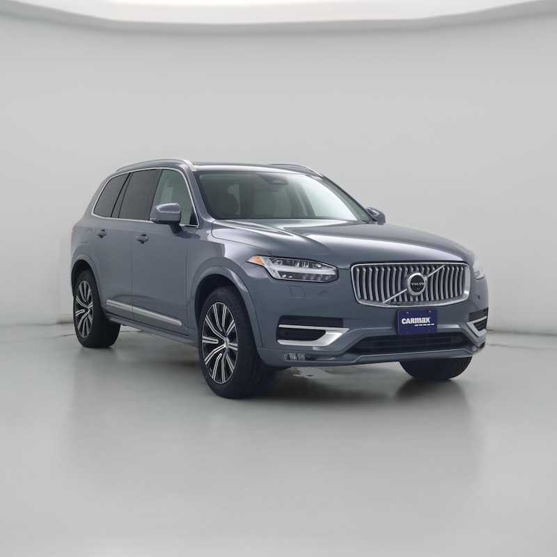 2023 Volvo XC90 B5 Plus