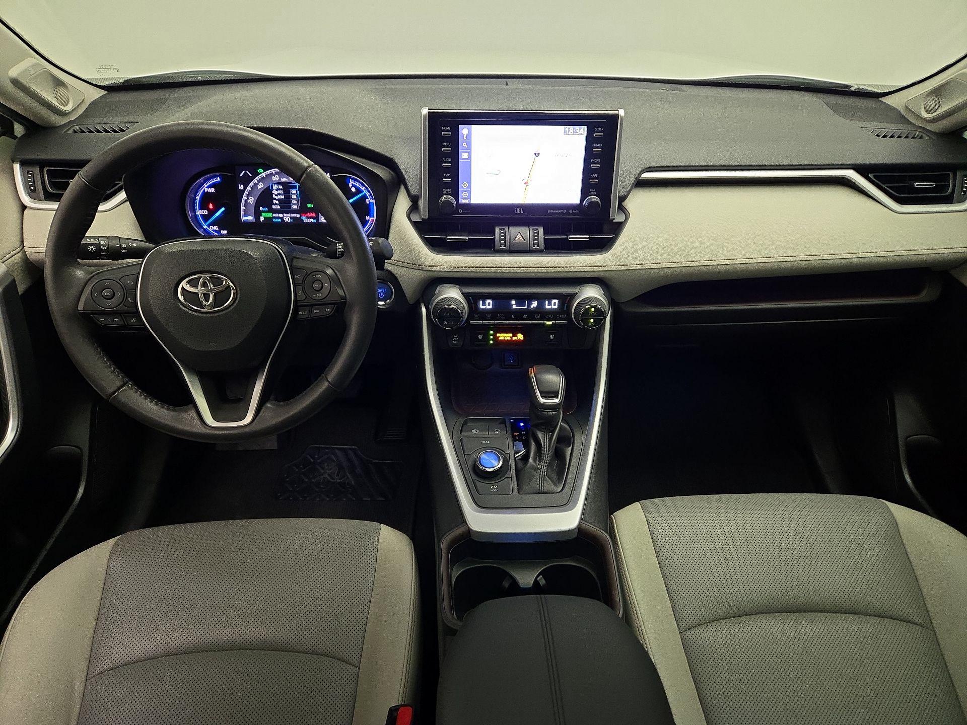 Thumbnail: 2020 Toyota RAV4 - 9